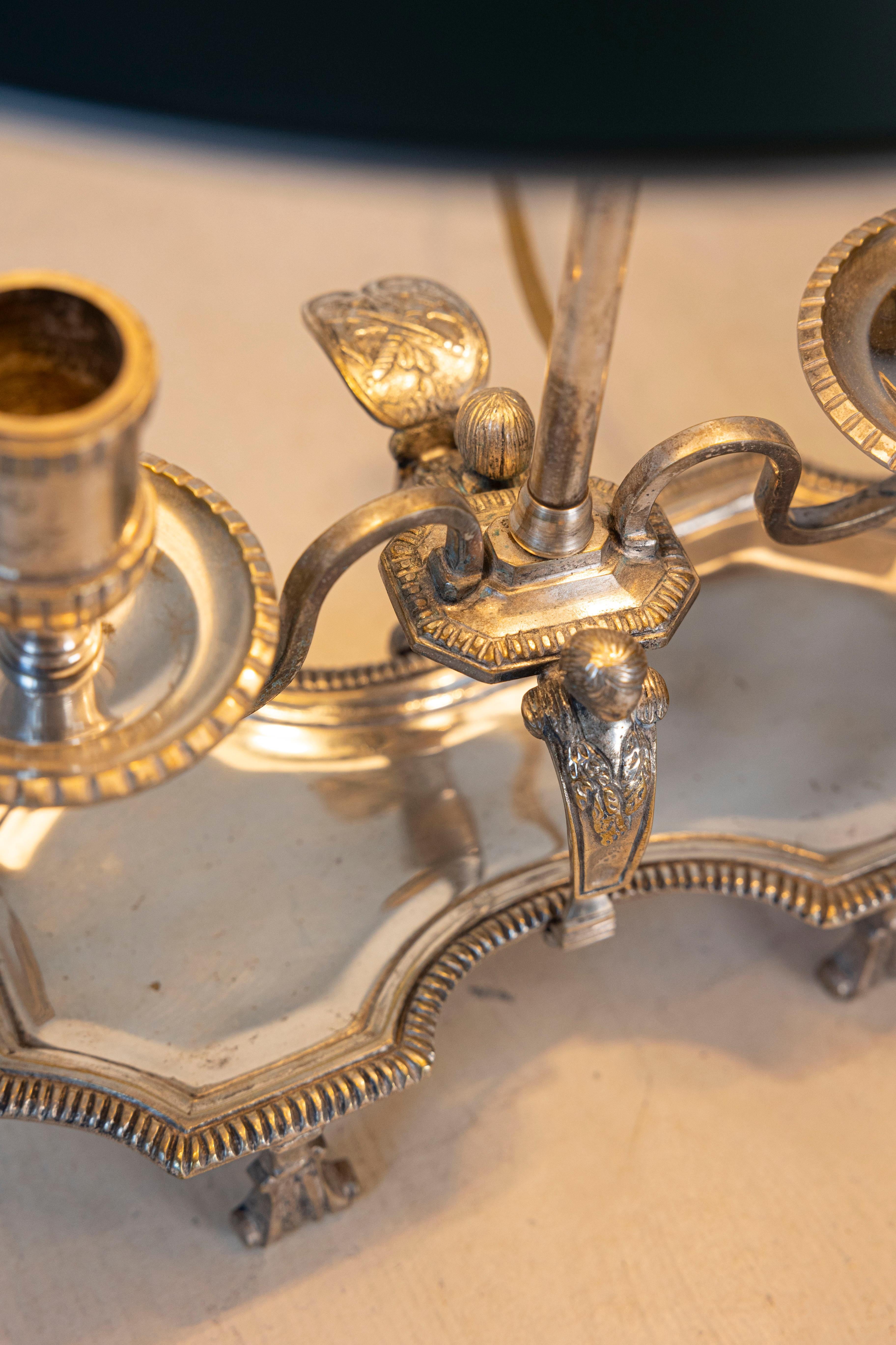 Français Lampe française du 20e siècle en vente