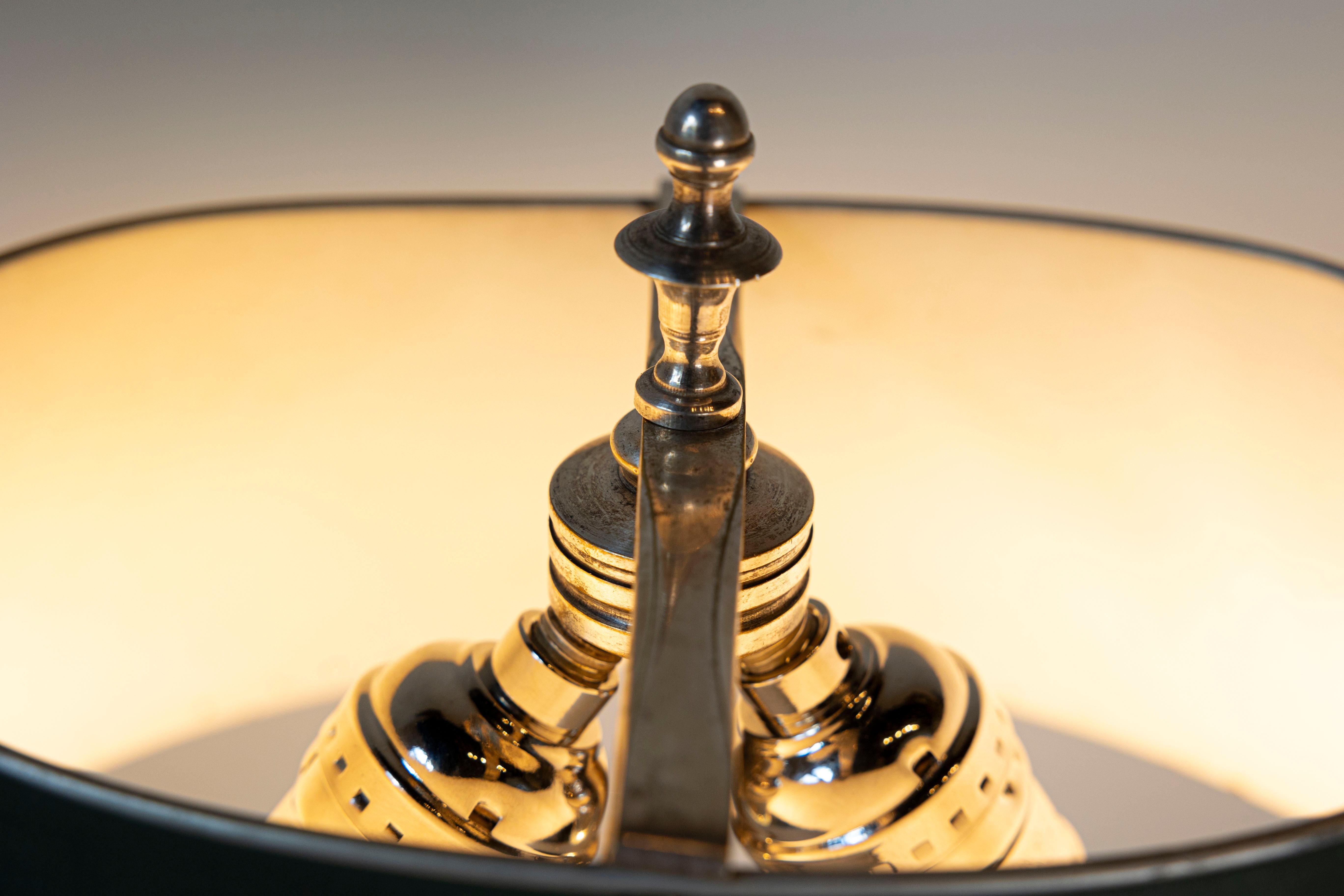 Lampe française du 20e siècle Bon état - En vente à Atlanta, GA