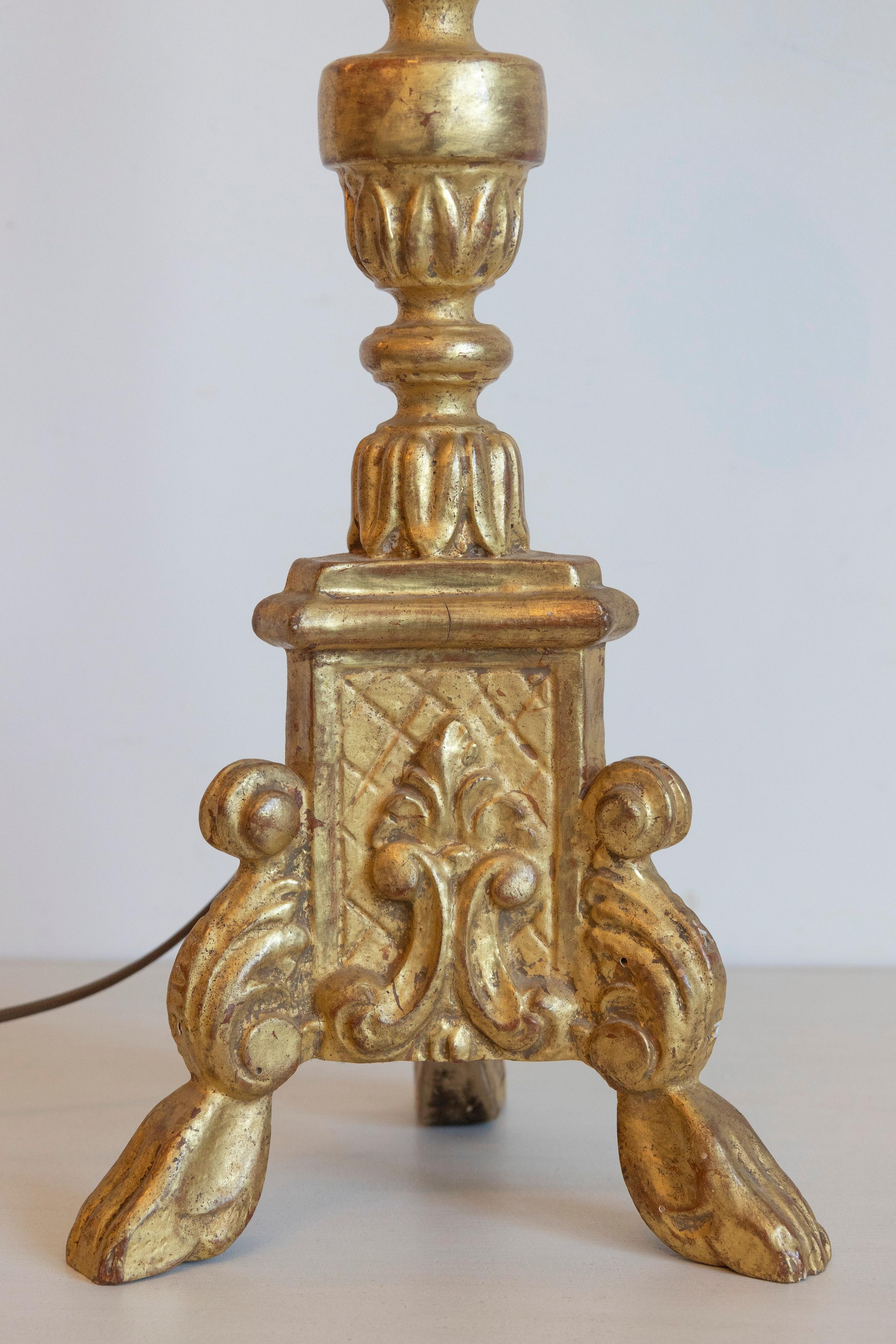 Lámpara francesa del siglo XX en venta 1