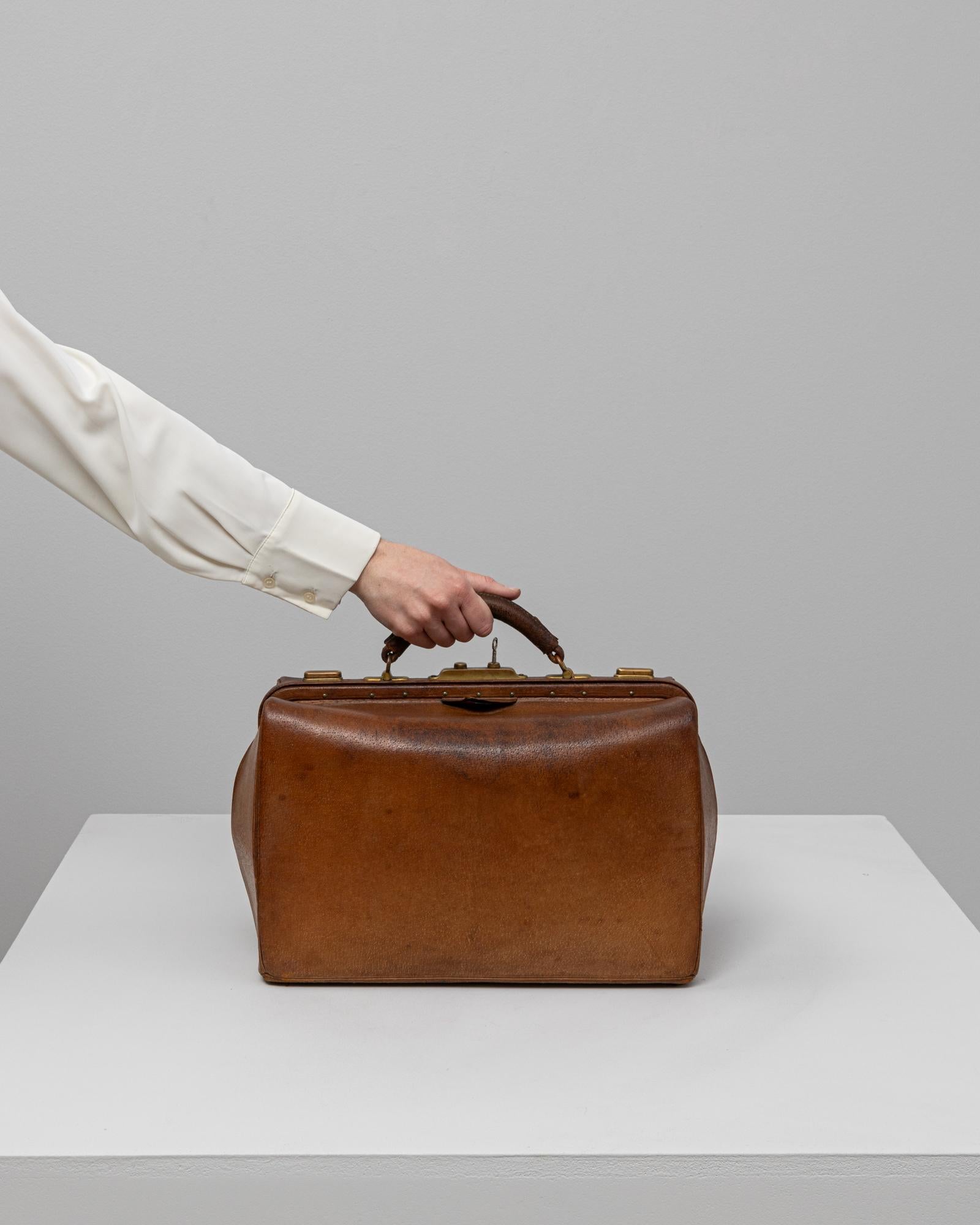 Pelle Borsa in pelle francese del XX secolo in vendita