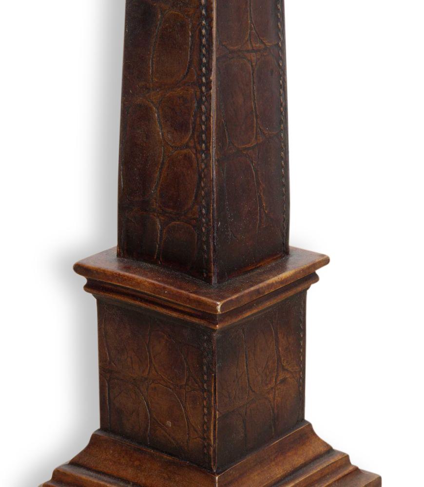 Lampe de table en cuir français du 20e siècle Bon état - En vente à Tetbury, Gloucestershire