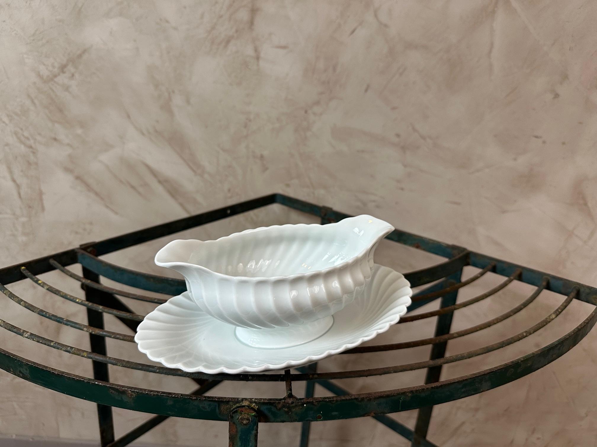 Ensemble en porcelaine de Limoges du 20e siècle par Haviland, années 1960 en vente 3