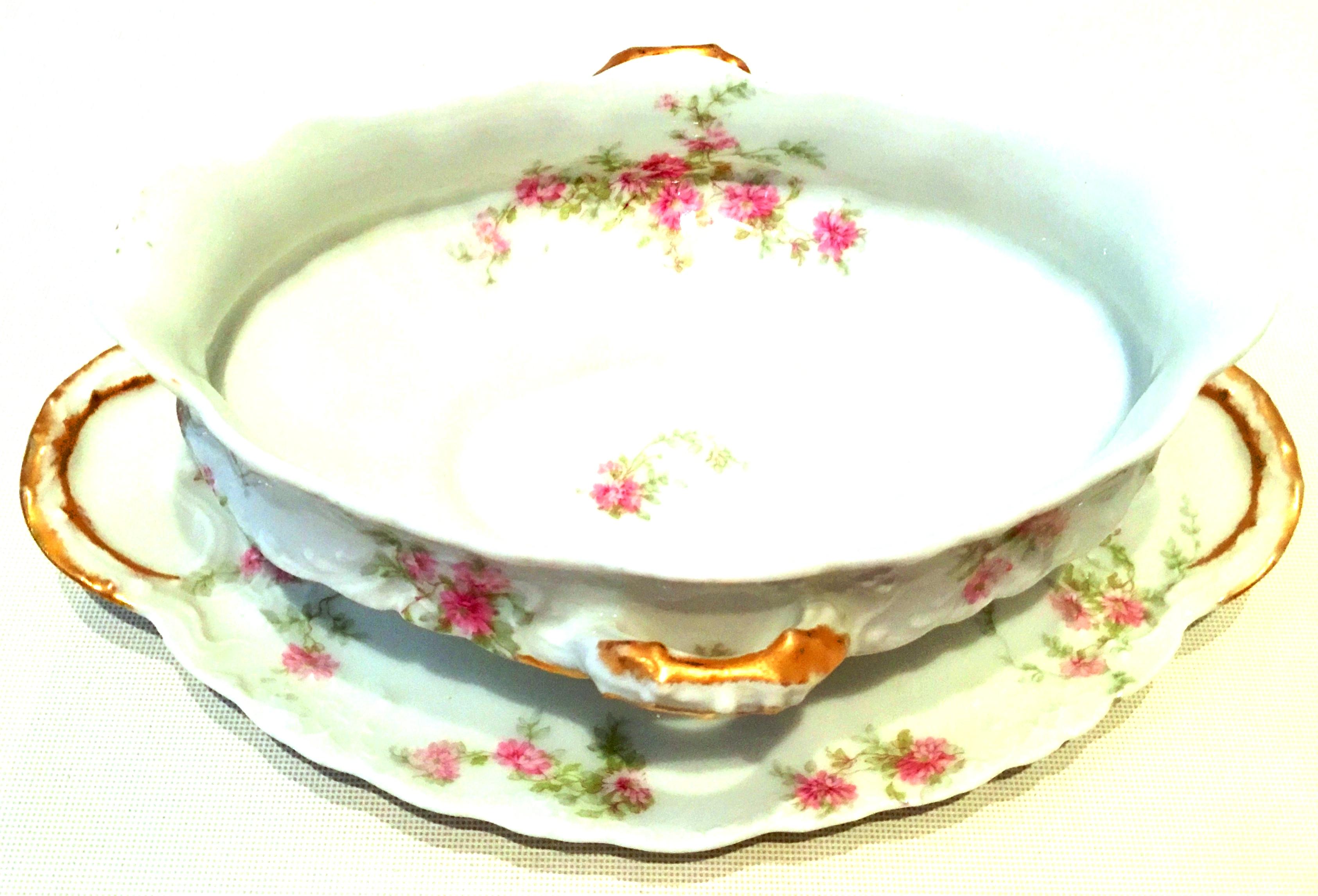 20th Century French Limoges Set of Three Serving Pieces by, Theodore Haviland For Sale 4