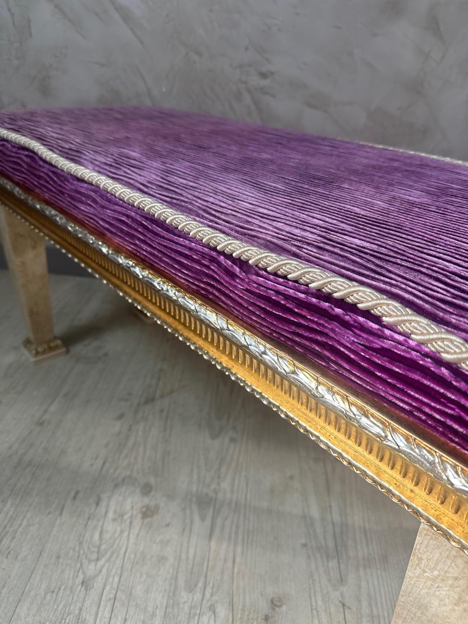 Banc français du 20e siècle de style Louis XIV en résine et velours, années 1980 en vente 5