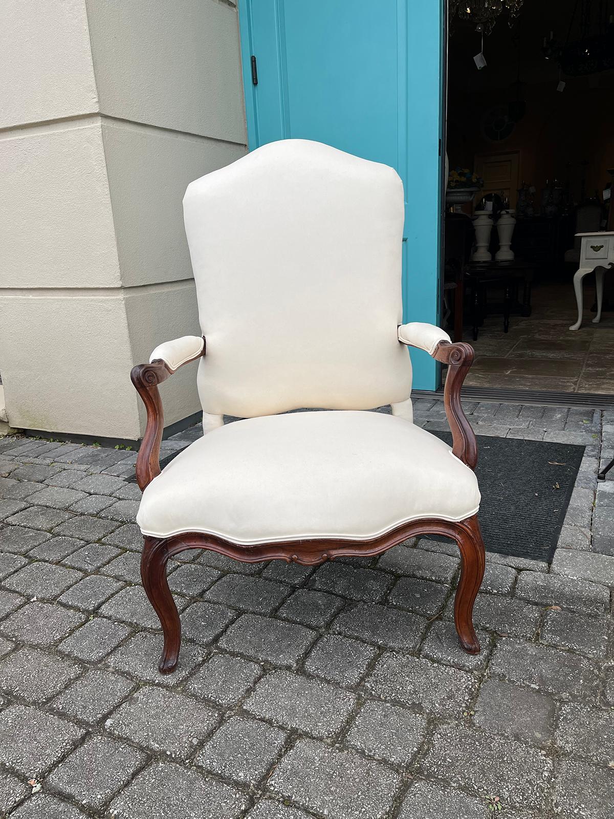 19th Century French Louis XV Style Armchair 
Measures: 27