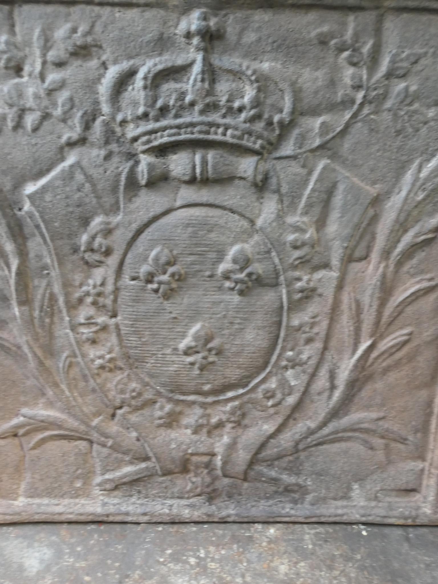 20th Century French Louis XV Style 'Arms of France' Fireback / Backsplash For Sale 8