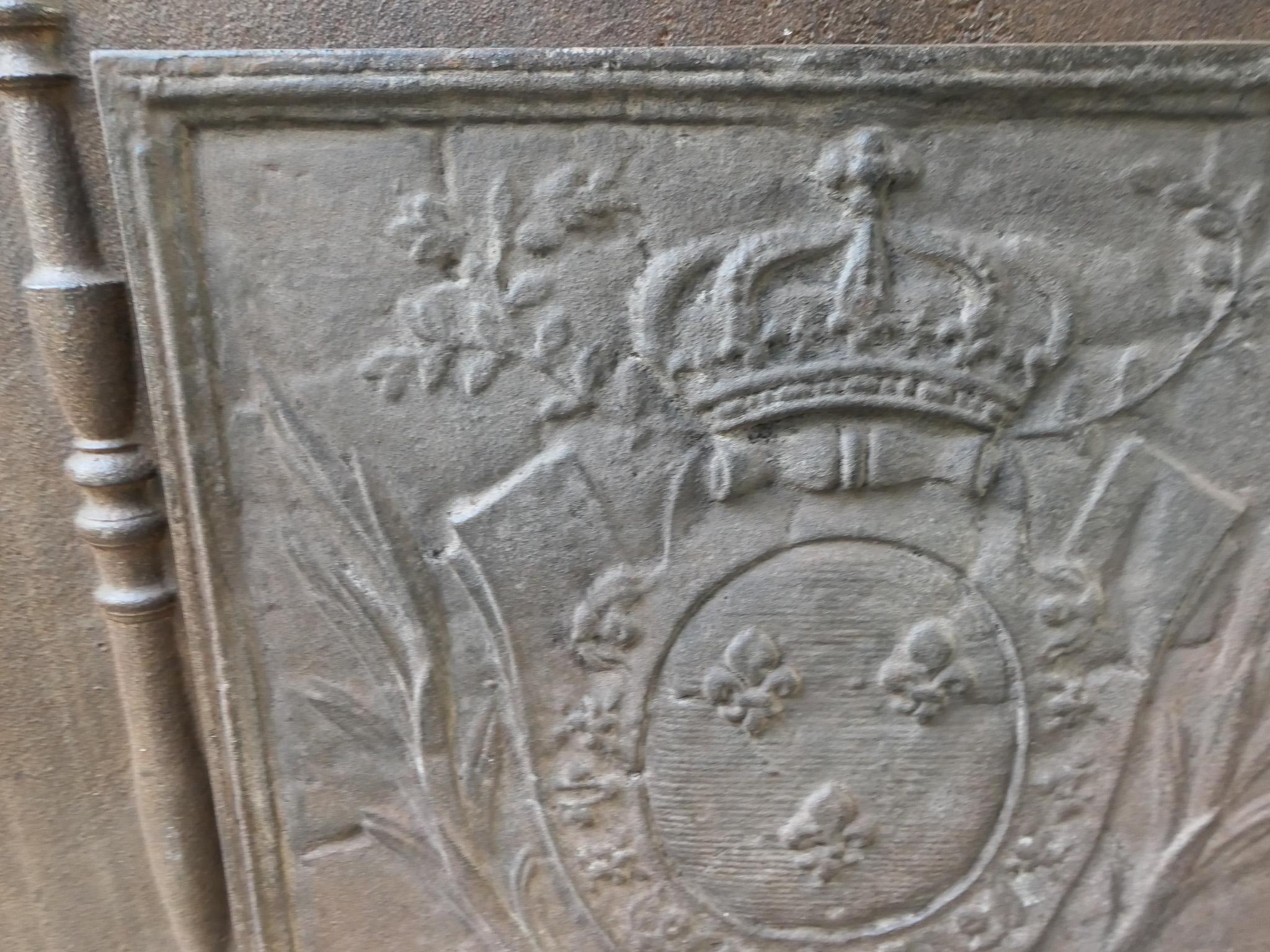 20th Century French Louis XV Style 'Arms of France' Fireback / Backsplash For Sale 9