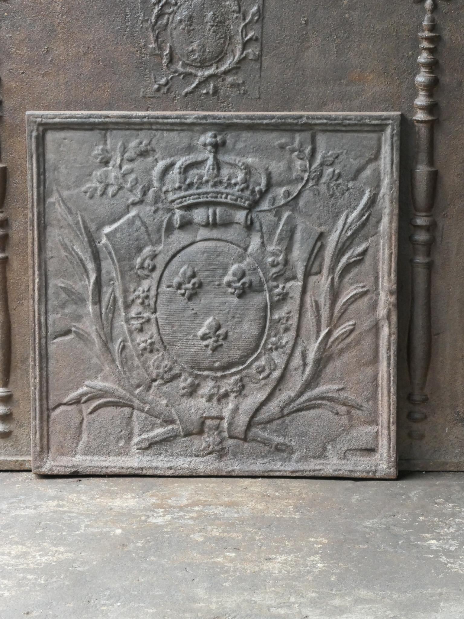 20th Century French Louis XV Style 'Arms of France' Fireback / Backsplash For Sale 1
