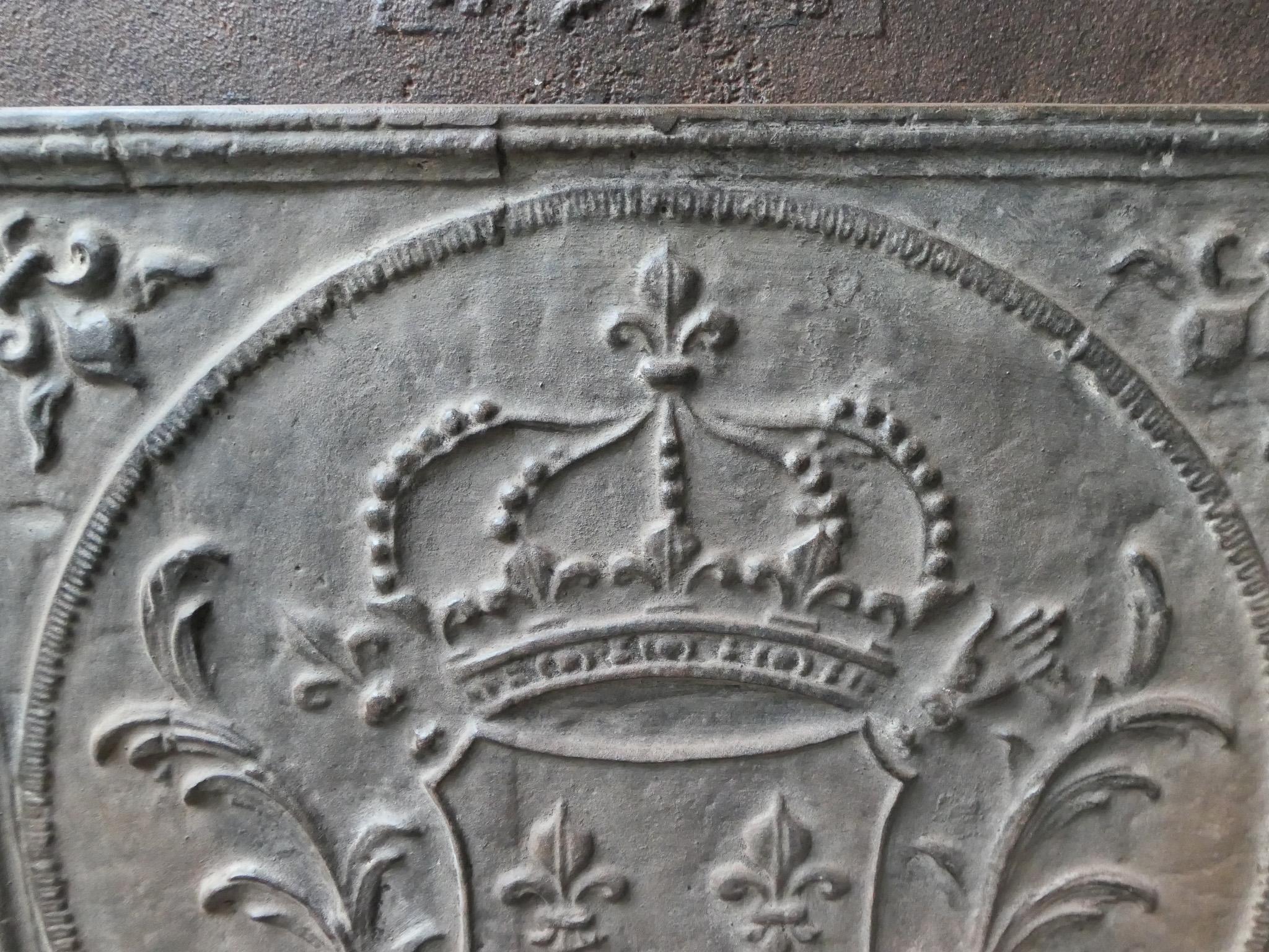 20th Century French Louis XV Style 'Arms of France' Fireback / Backsplash For Sale 3