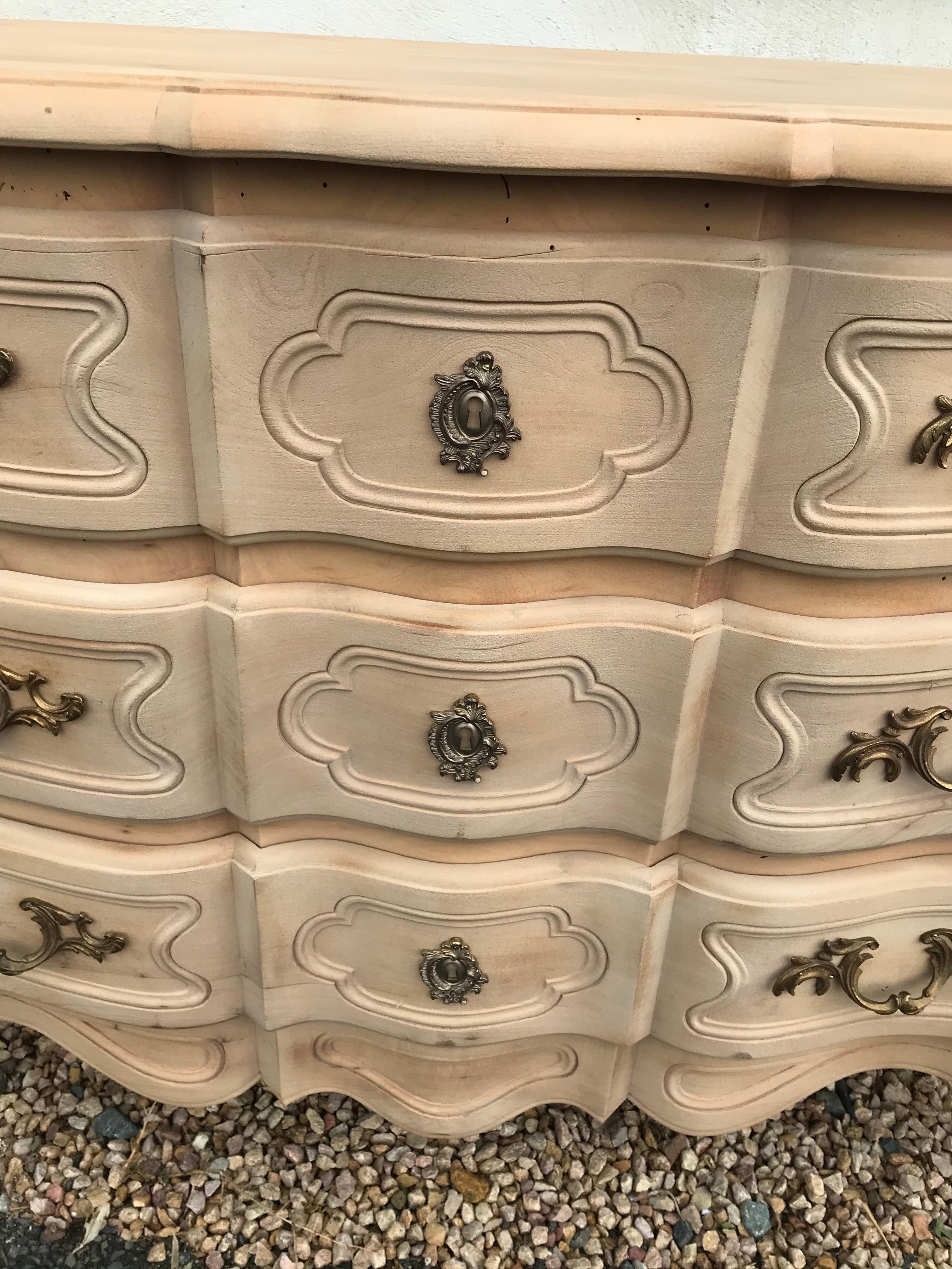 20th Century French Louis XV Style Beech Commode, 1940s 3