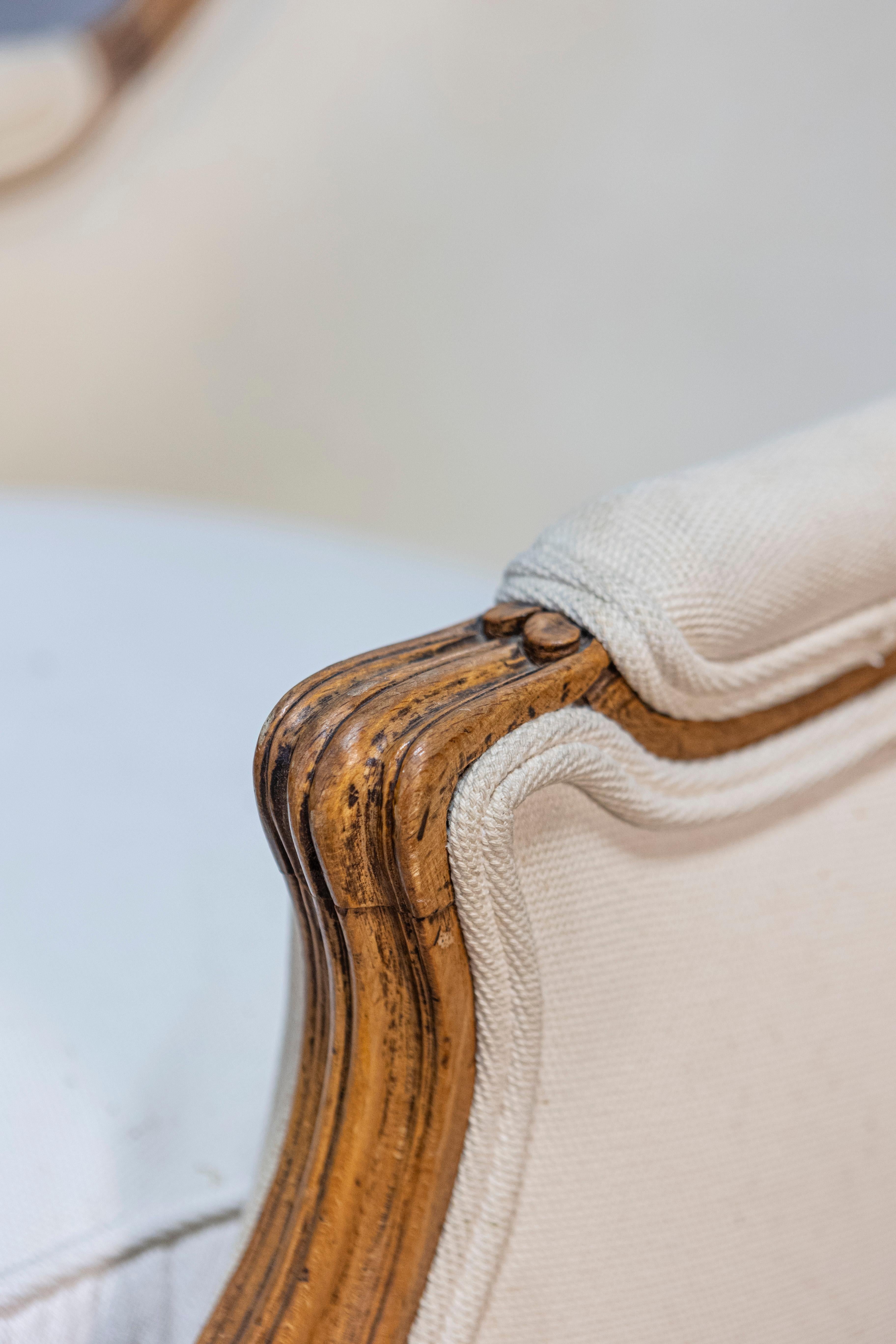 20th Century French Louis XV Style Bergere For Sale 5