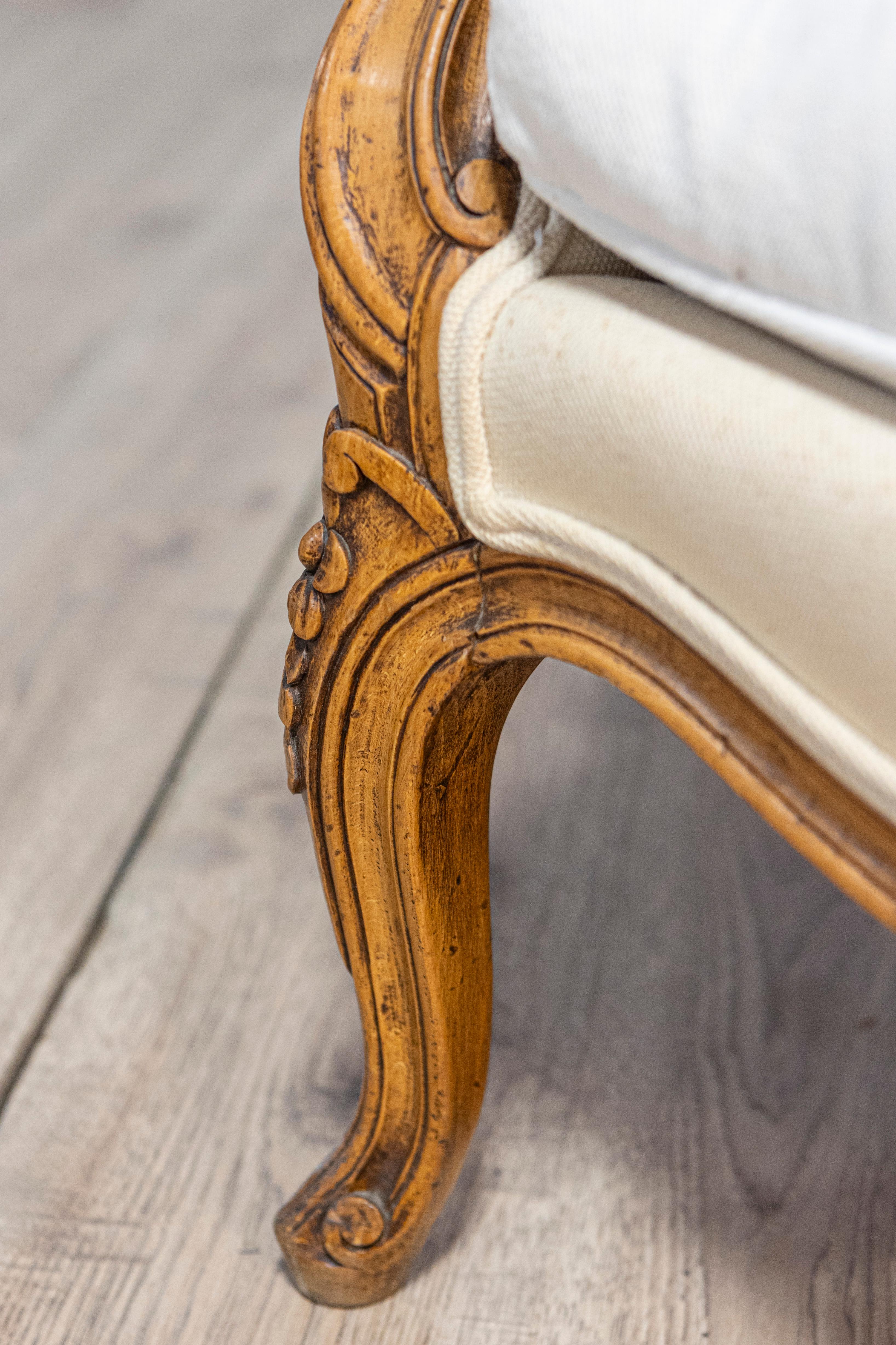 20th Century French Louis XV Style Bergere For Sale 8