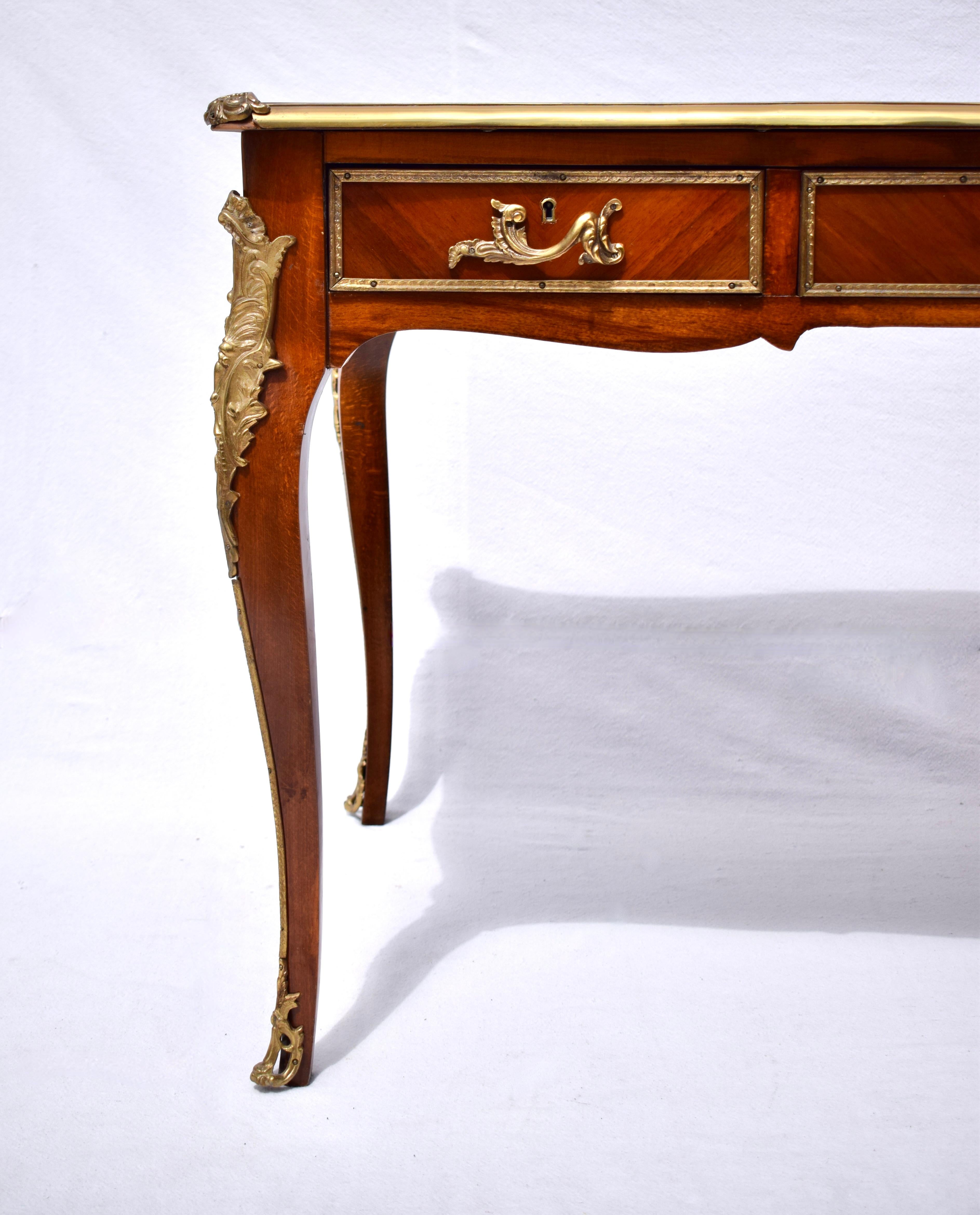 20th Century French Louis XV Style Bureau Plat In Good Condition For Sale In Southampton, NJ