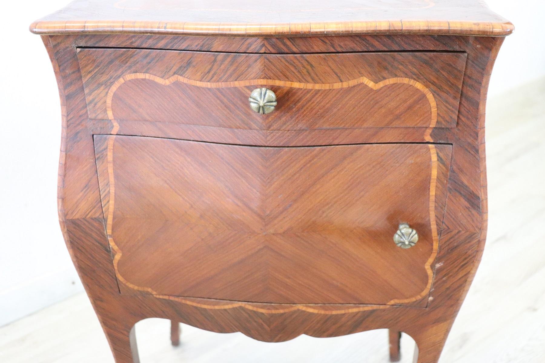 20th Century French Louis XV Style Inlaid Rosewood Side Table or Nightstand In Excellent Condition In Casale Monferrato, IT