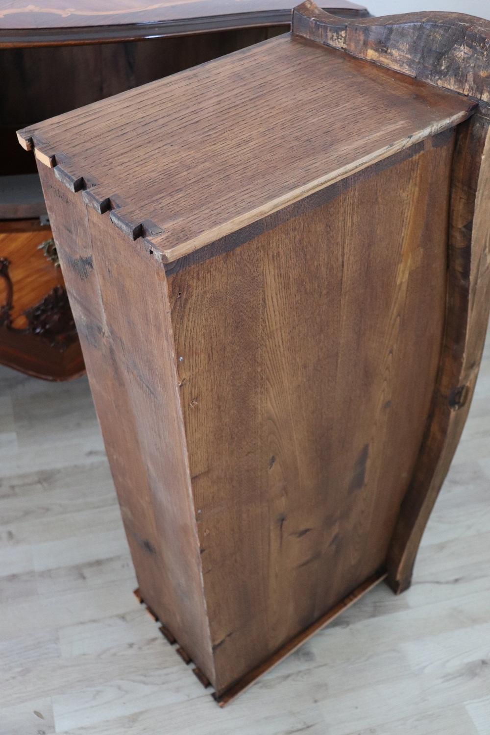 20th Century French Louis XV Style Inlay Wood Chest of Drawers For Sale 6