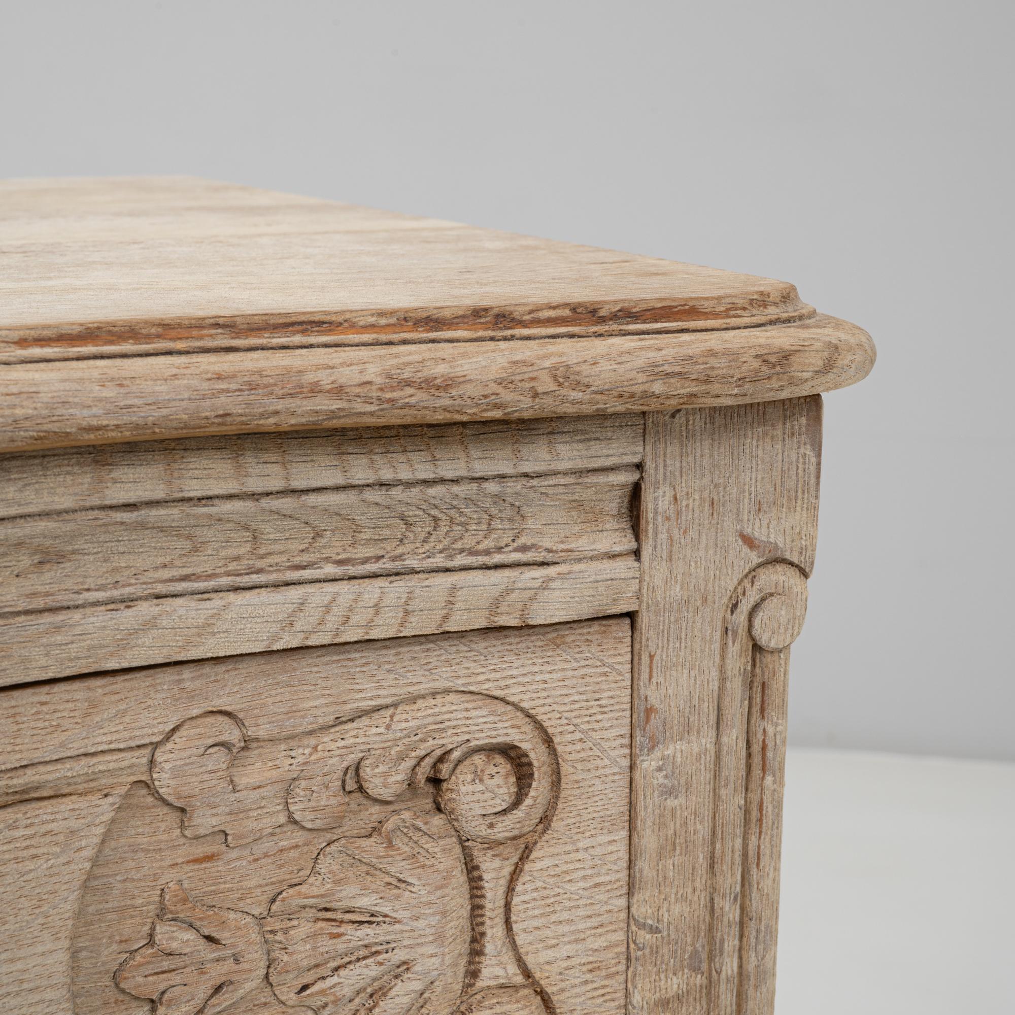 Cassettiera francese del XX secolo in stile Luigi XV di Oak in vendita 5