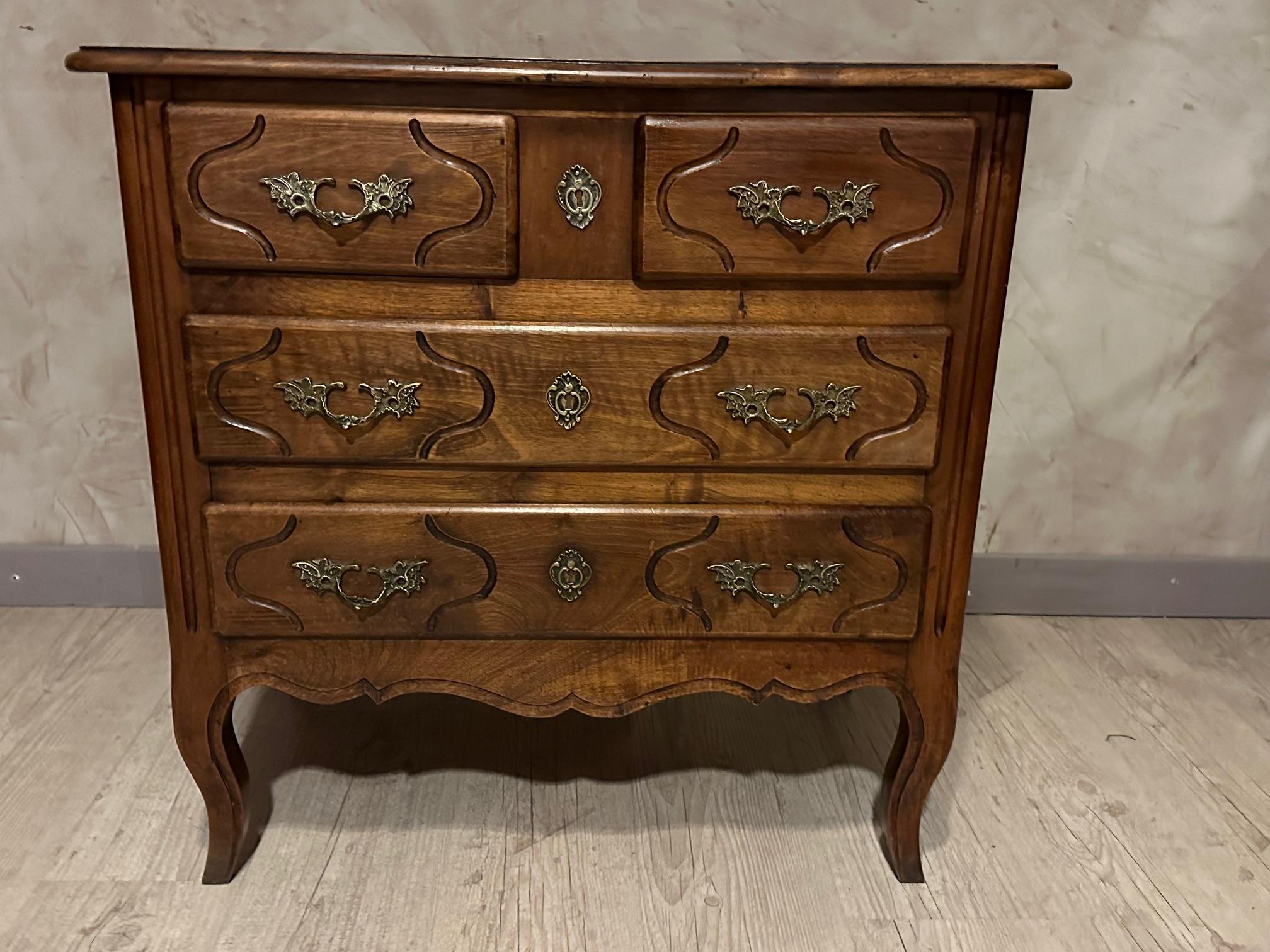20th century French Louis XV style Walnut Chests of Drawers, 1950s For Sale 2