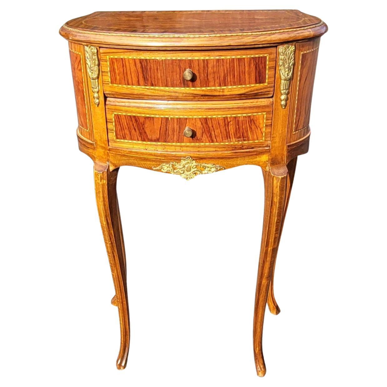 20th Century French Louis XV Walnut Kingwood Satinwood Inlaid Ormolu Side Table For Sale 1