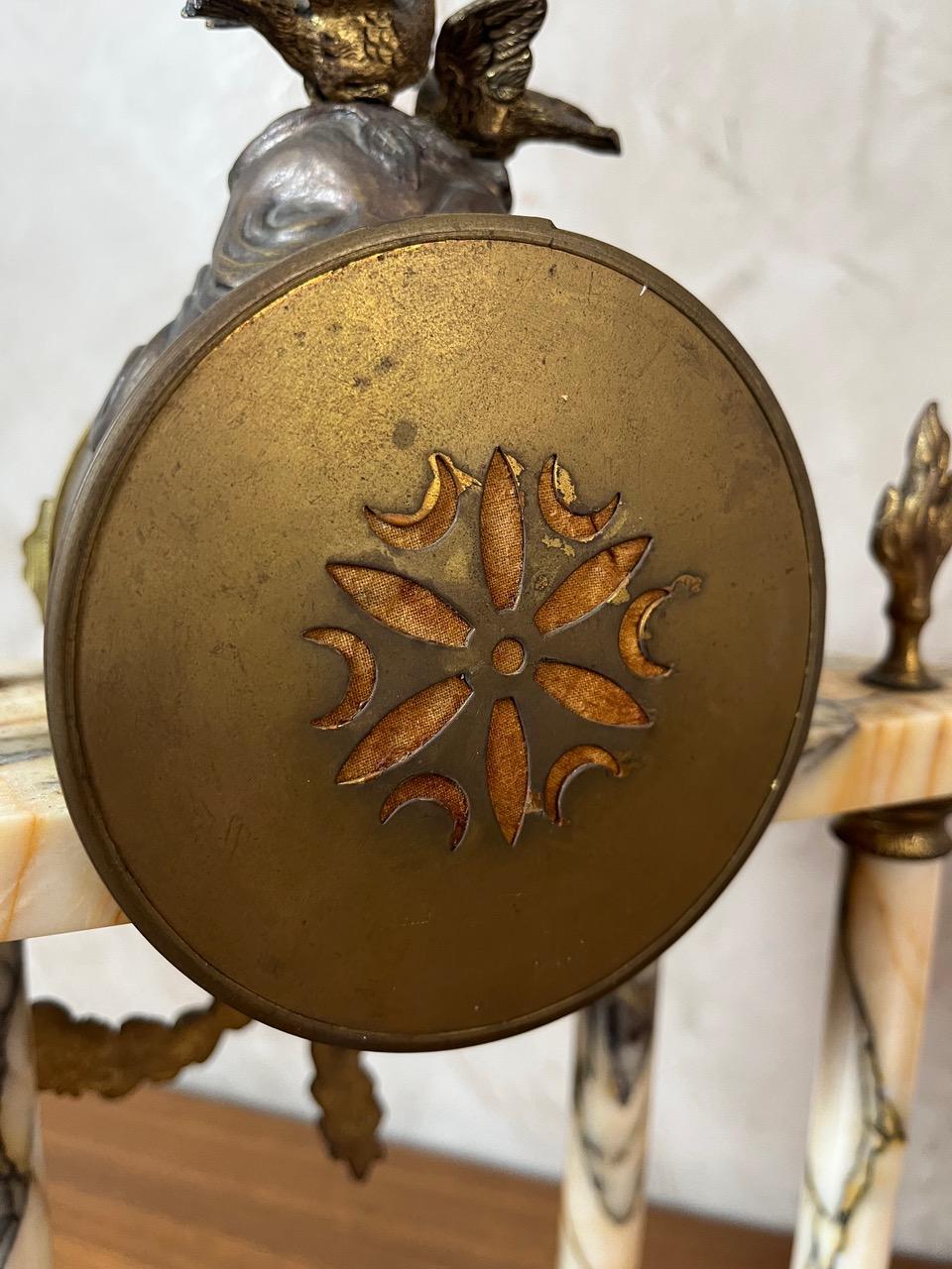 20th century French Louis XVI Marble and Gilded Bronze Mantel Clock, 1940s For Sale 8