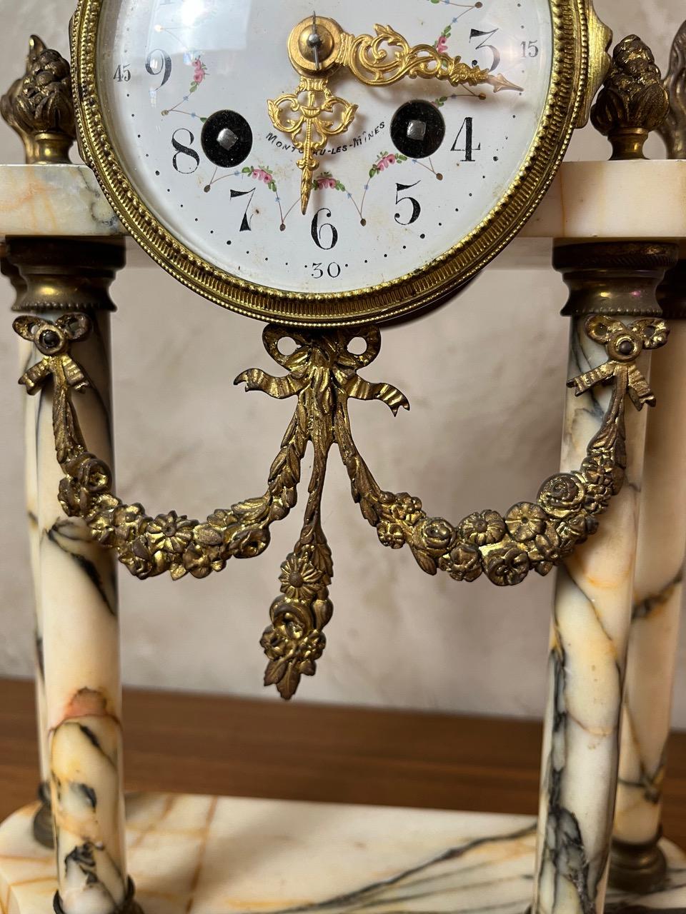 20th century French Louis XVI Marble and Gilded Bronze Mantel Clock, 1940s For Sale 9