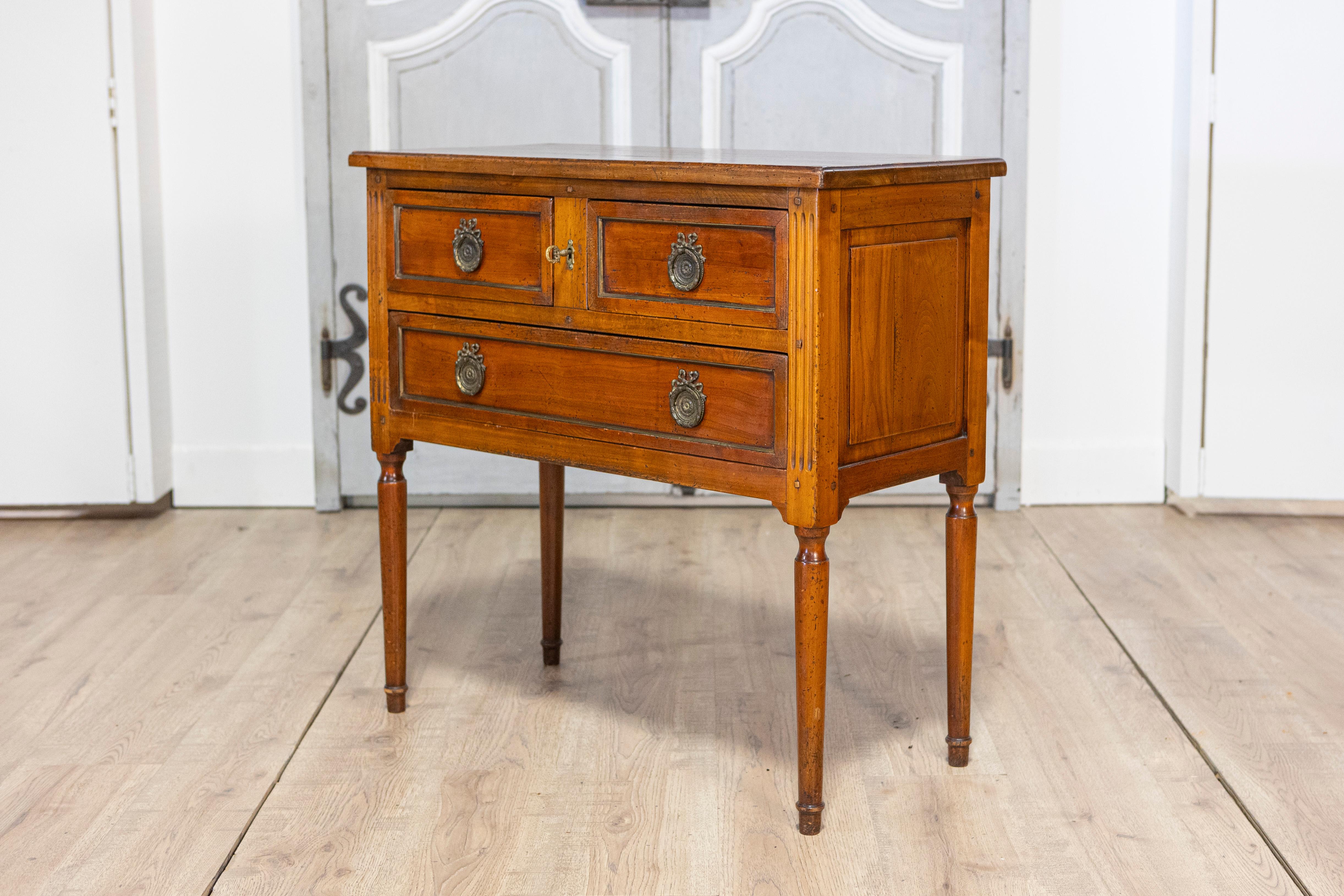 Bronzo Commode sauteuse francese Luigi XVI del XX secolo in vendita
