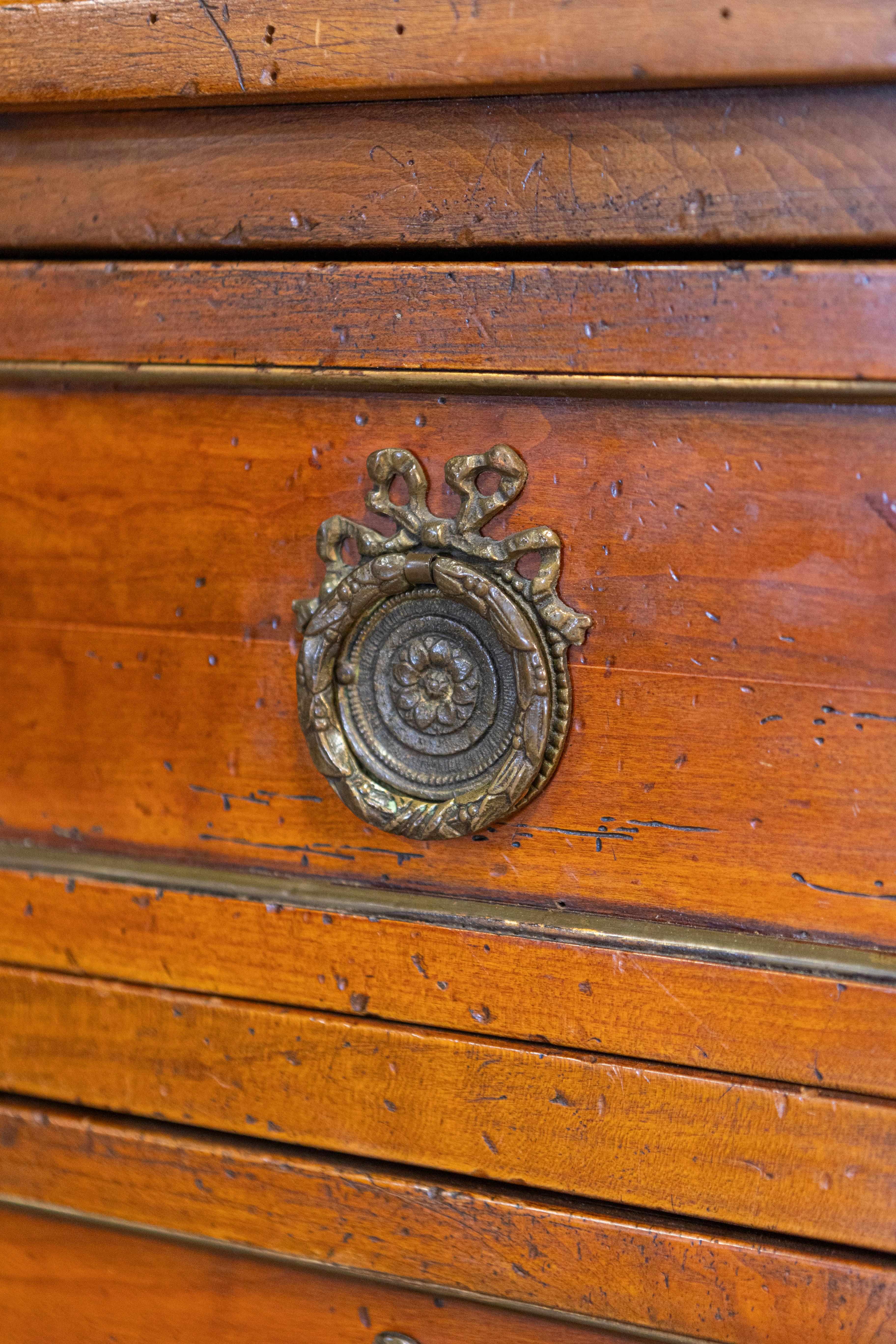 Commode sauteuse francese Luigi XVI del XX secolo in vendita 3