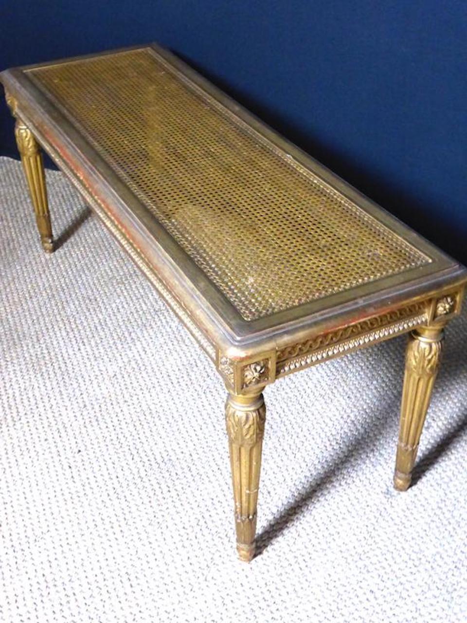 Beautiful 20th century French Louis XVI style caned bench.
Golden wood. Very good condition.
Good quality.