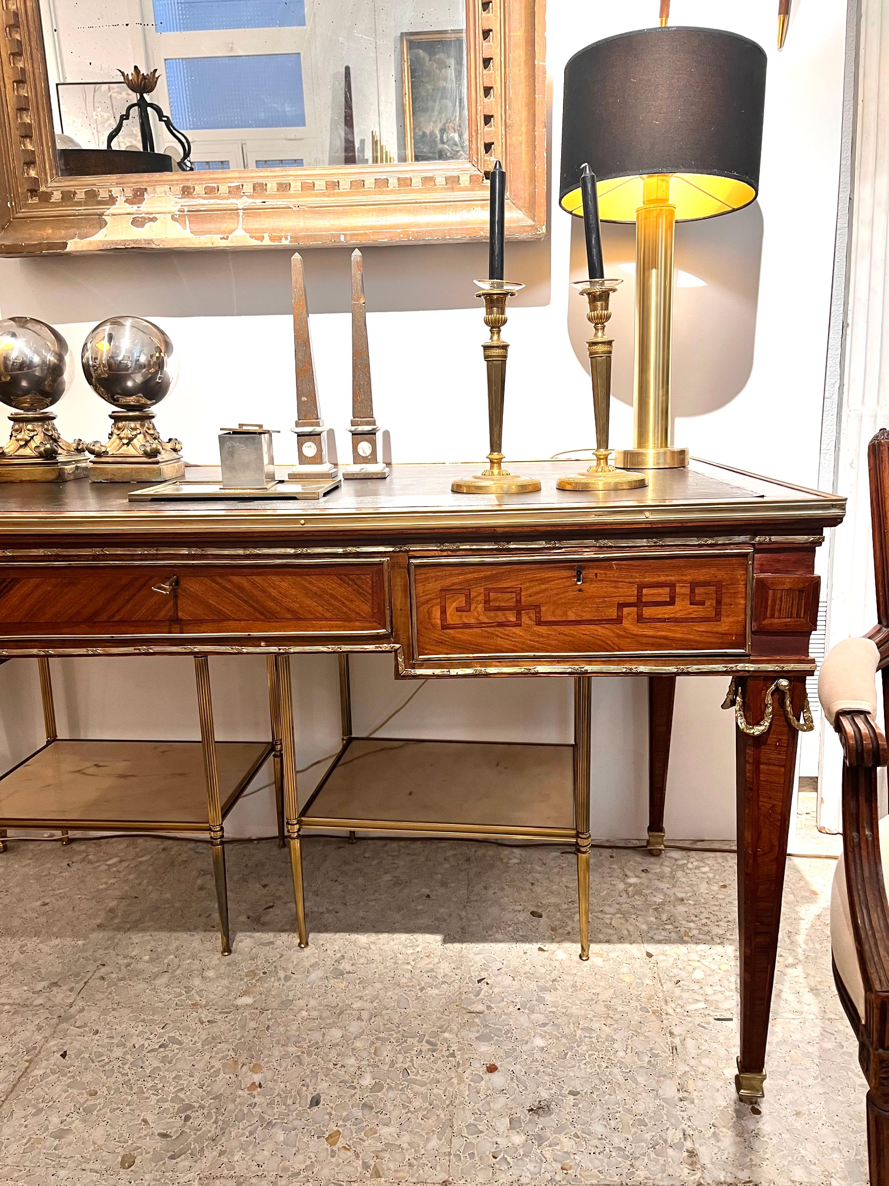 Escritorio Francés Estilo Luis XVI Siglo XX  Mesa en venta 3