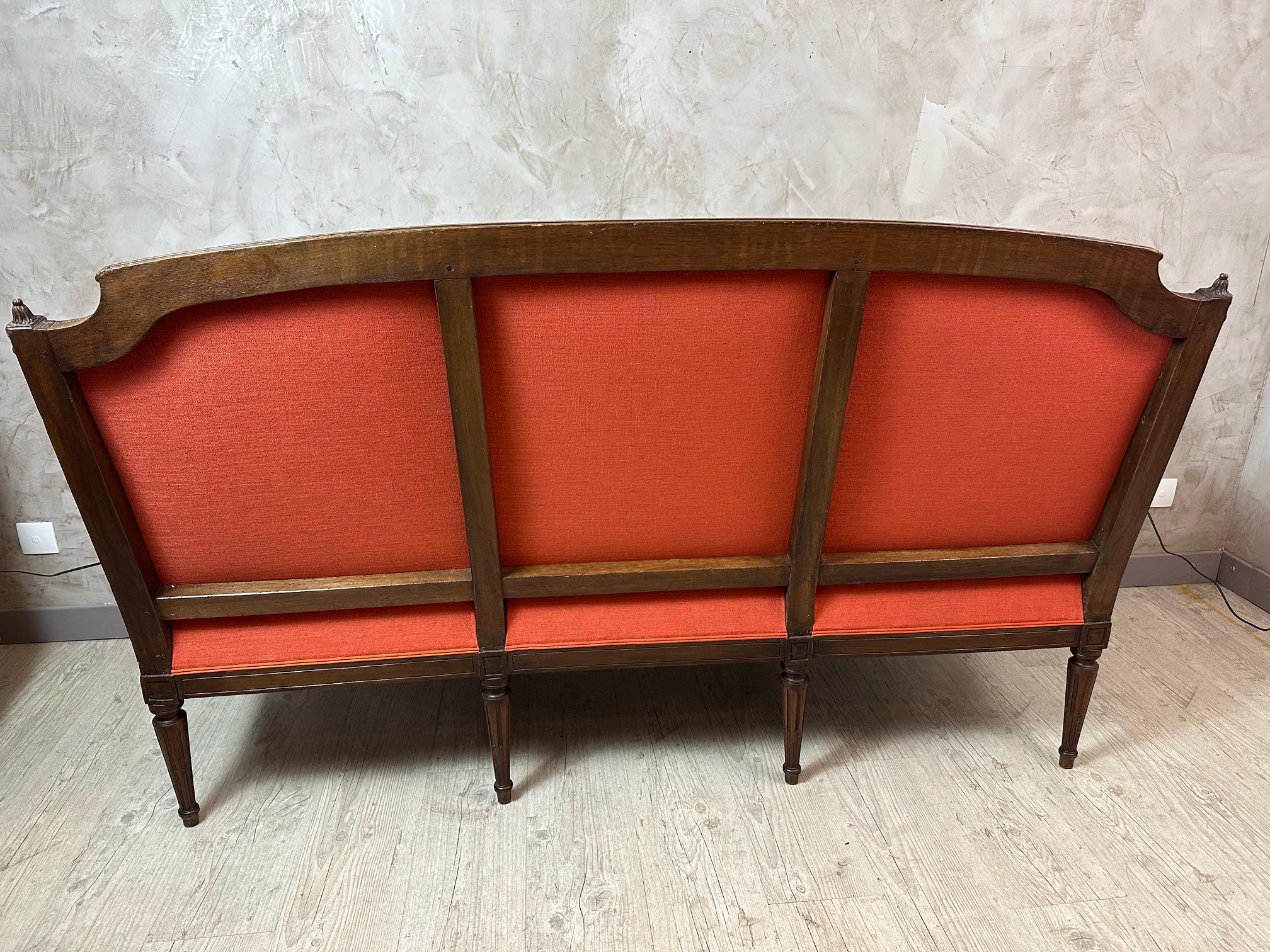 20ème siècle Français Style Louis XVI Canape retapissé en vente 9
