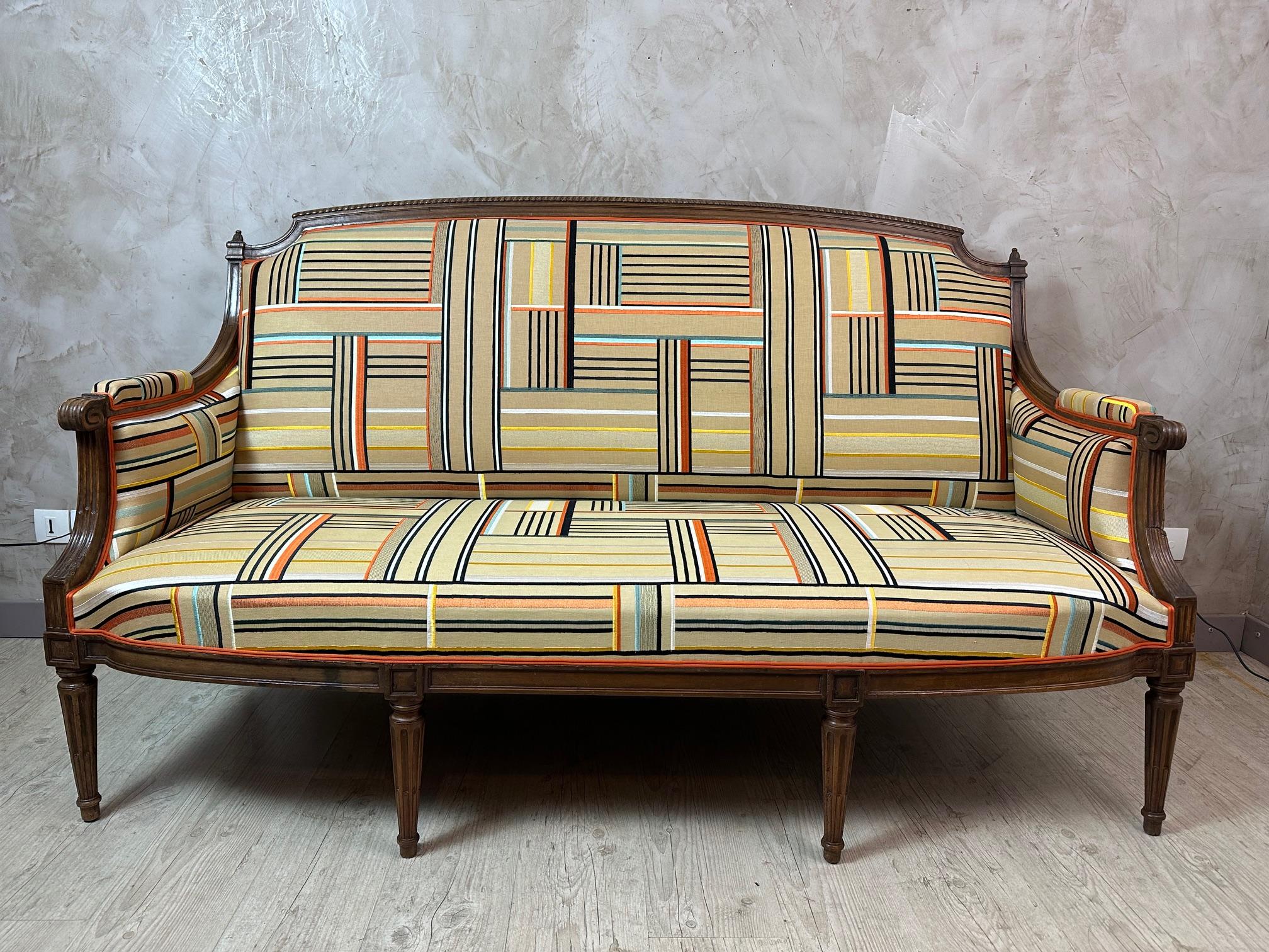 Début du 20ème siècle 20ème siècle Français Style Louis XVI Canape retapissé en vente