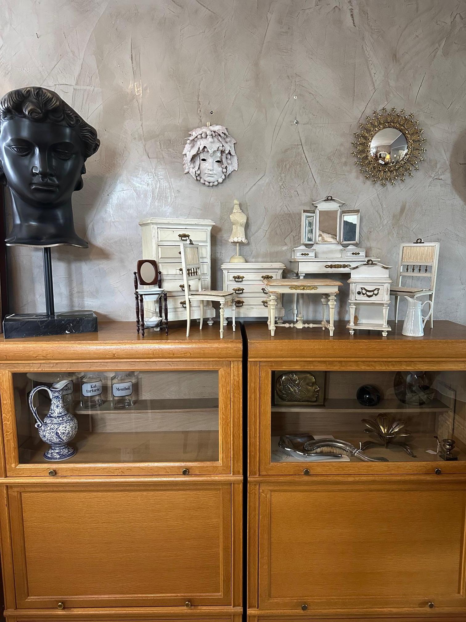 20th century French Louis XVI style Set of Wooden Doll Furniture, 1930s For Sale 12