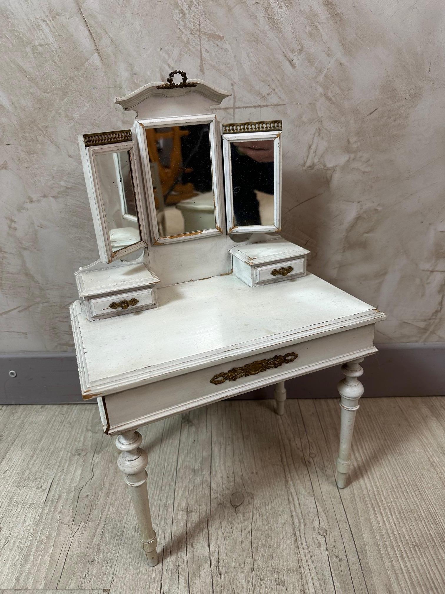 20th century French Louis XVI style Set of Wooden Doll Furniture, 1930s For Sale 3