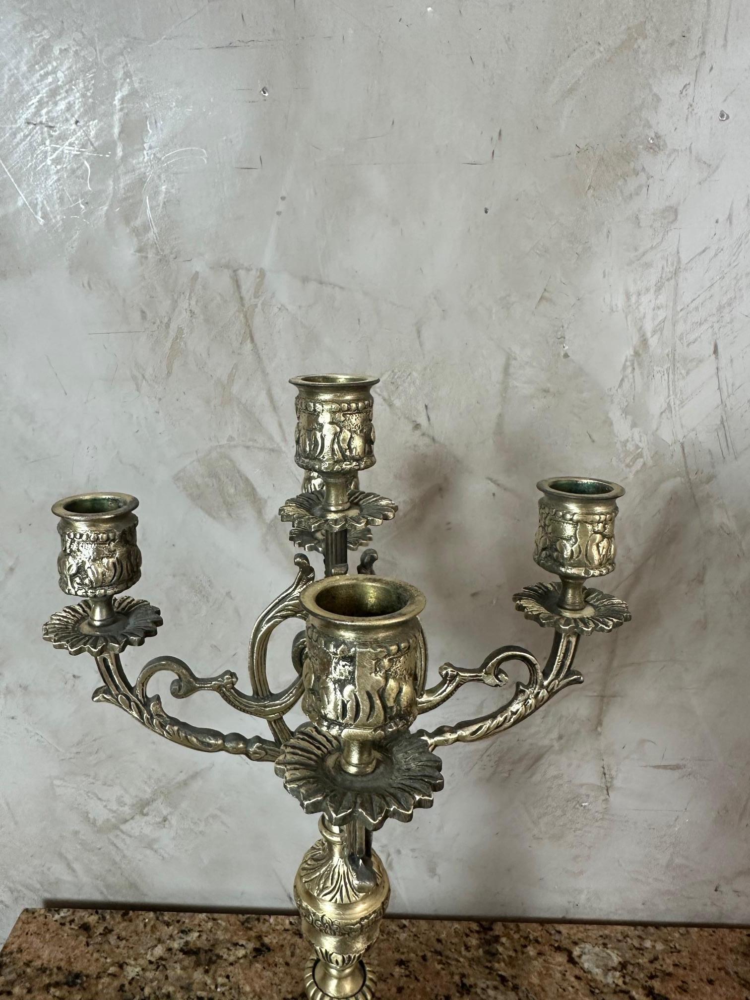 Coppia di candelabri in marmo e metallo dorato del XX secolo, Francia, anni '40 in vendita 3