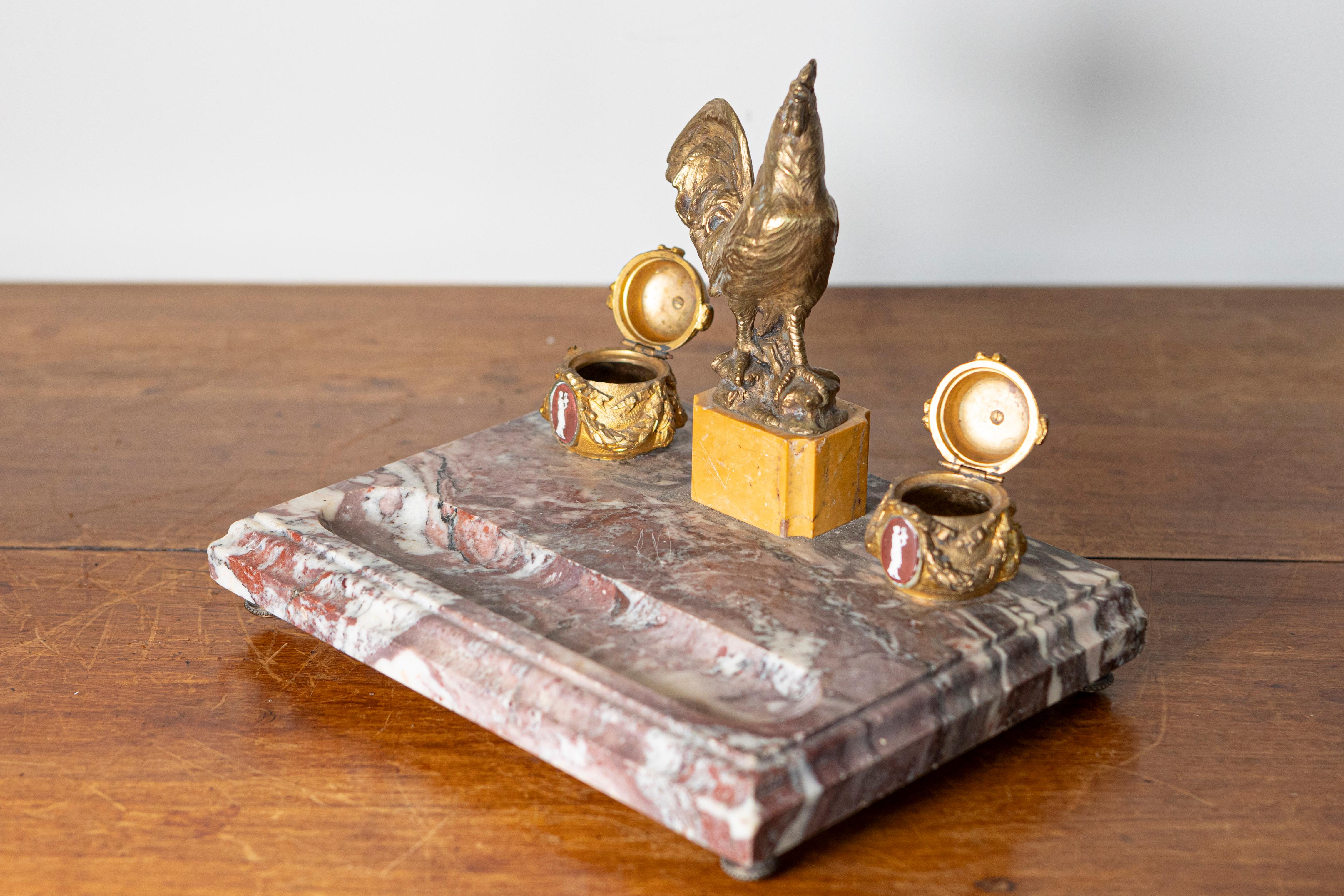 20th Century French Marble and Gilt Bronze Inkwell with Rooster Motif For Sale 4