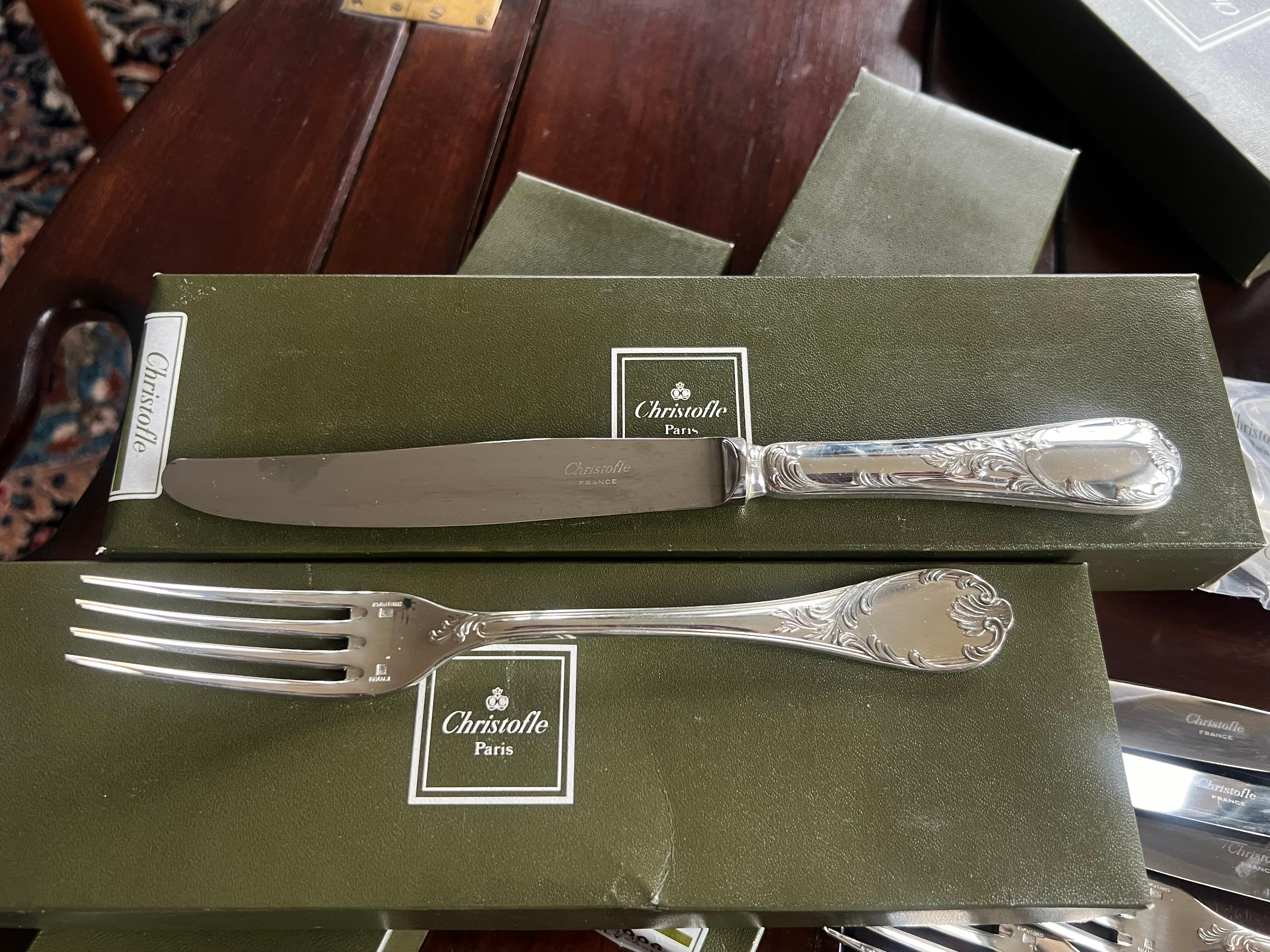 20th Century French Marly 110 Pieces Silver Plated Cutlery Set by Christofle For Sale 3