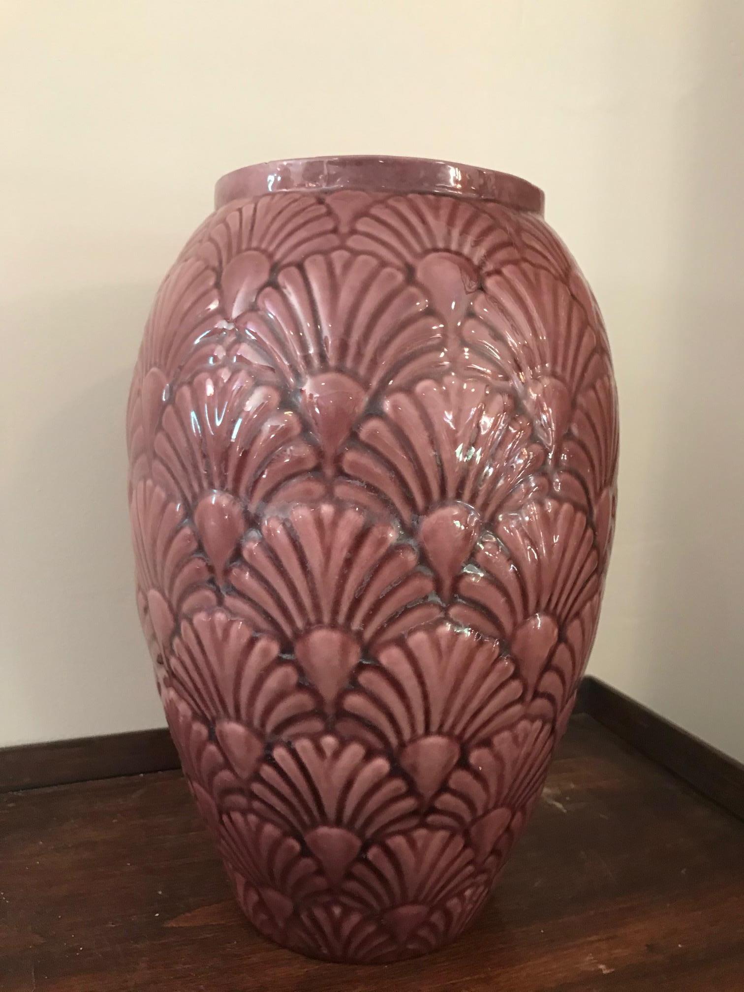 20th Century French Melting Pink Art Deco Vase, 1930s In Good Condition In LEGNY, FR