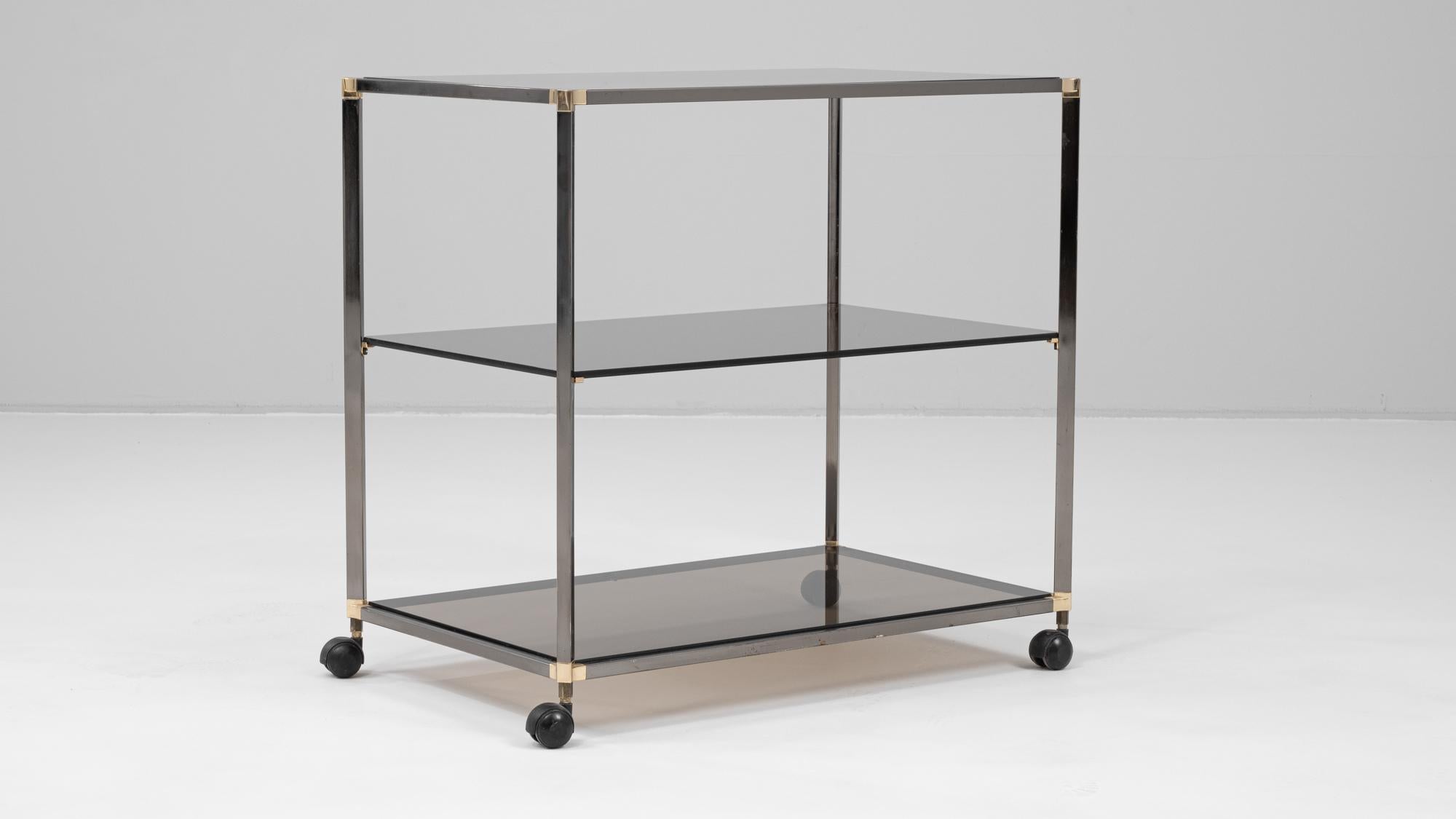 20th Century French Metal Bar Cart With Glass Top On Wheels en vente 1