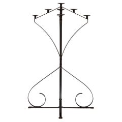 Candelero de metal francés del siglo XX