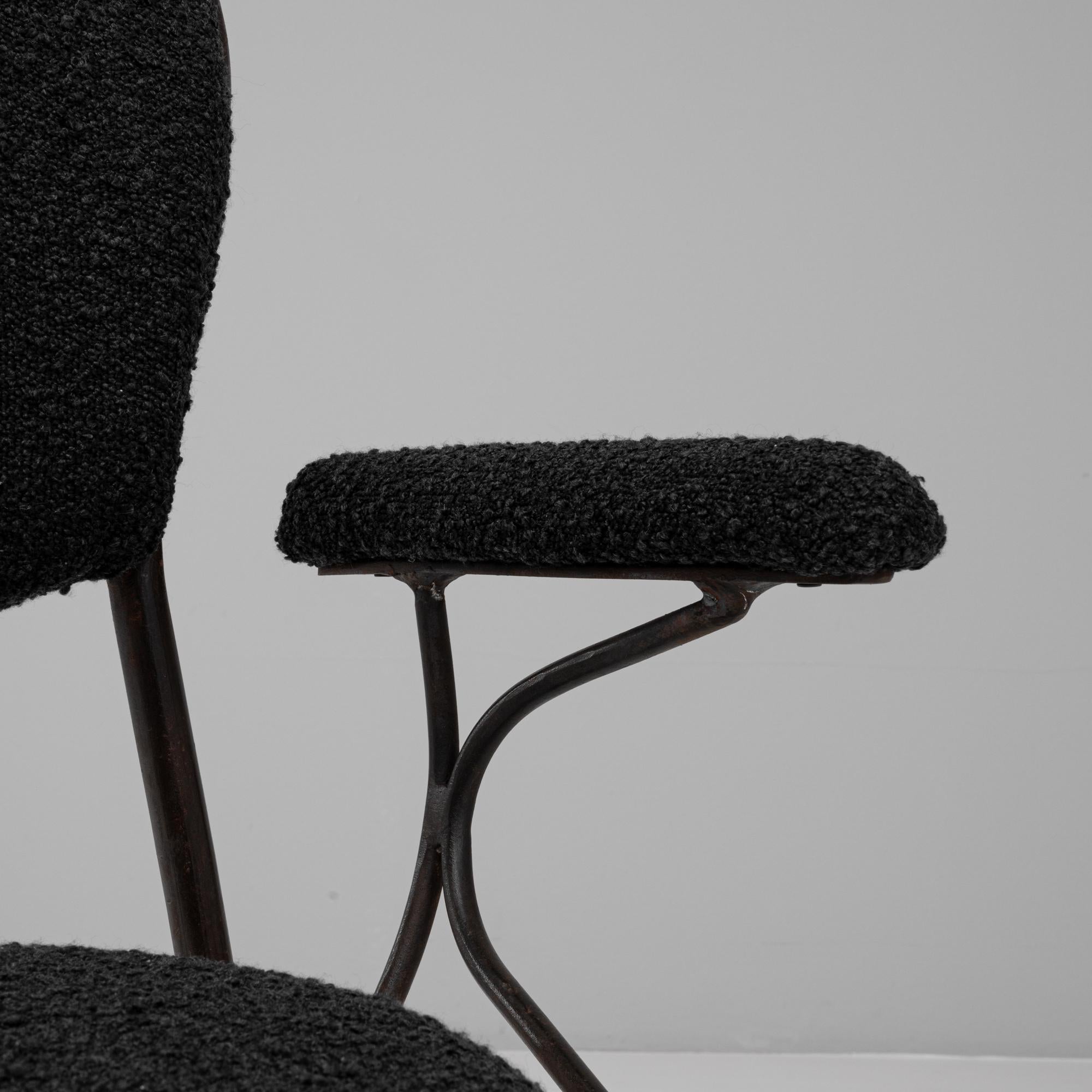 Fauteuil de dentiste en métal français du 20e siècle avec coussins rembourrés en vente 8