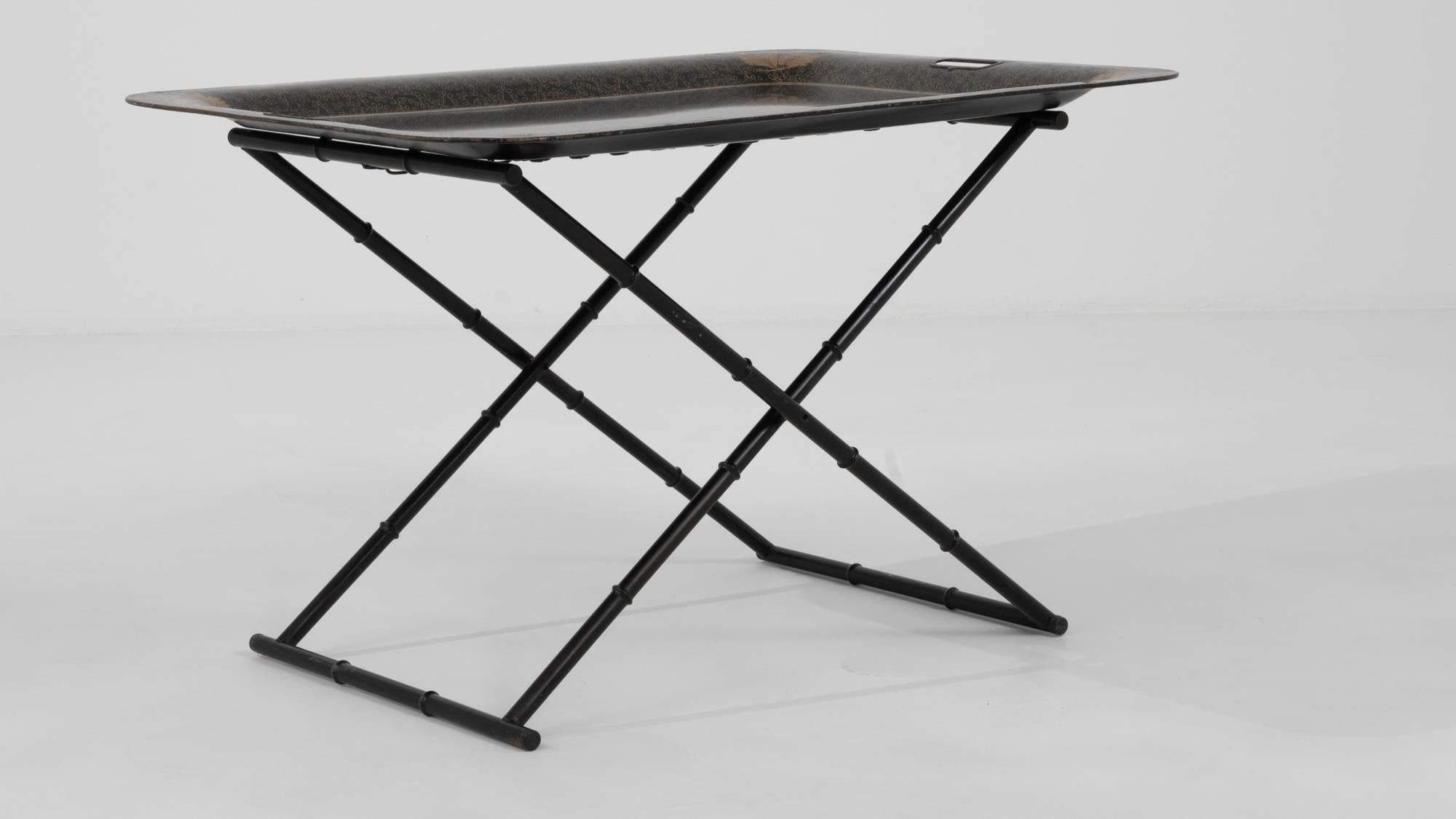 Métal Table basse pliante en métal français du 20e siècle en vente