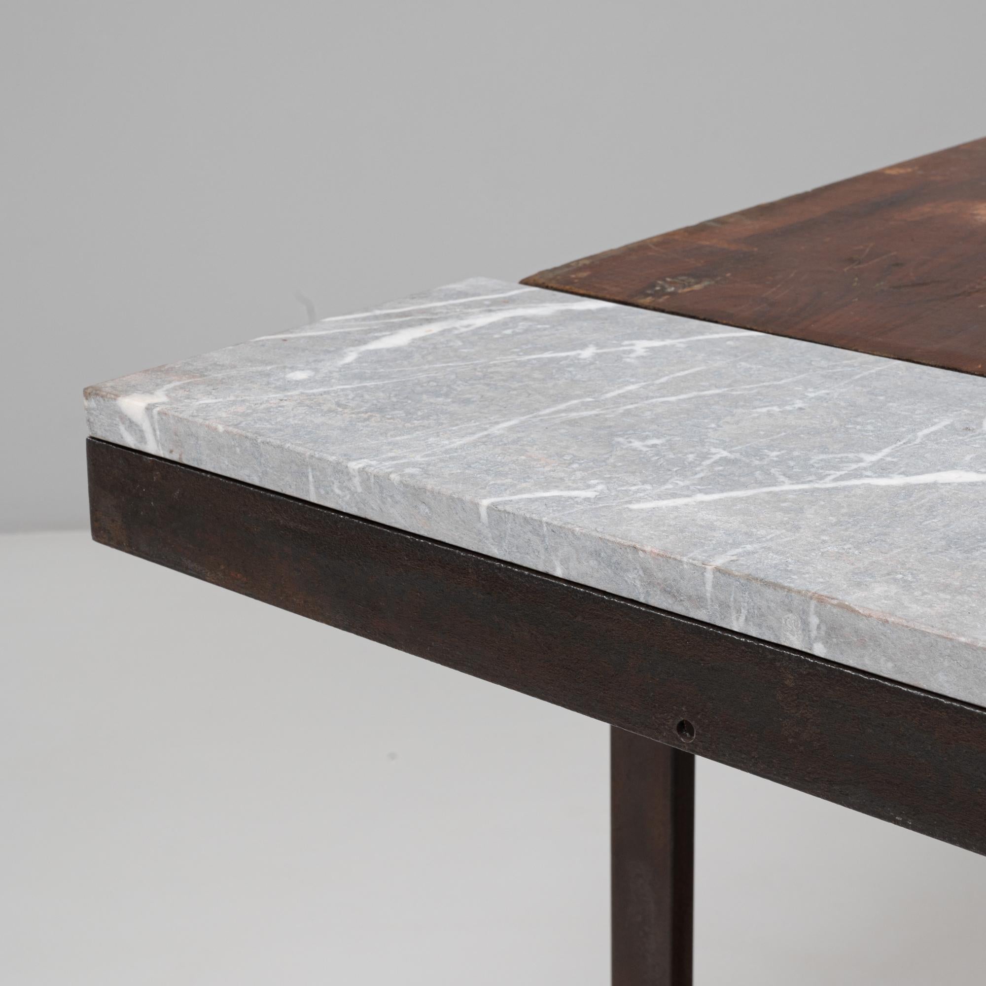 Table industrielle en métal du 20e siècle en vente 4