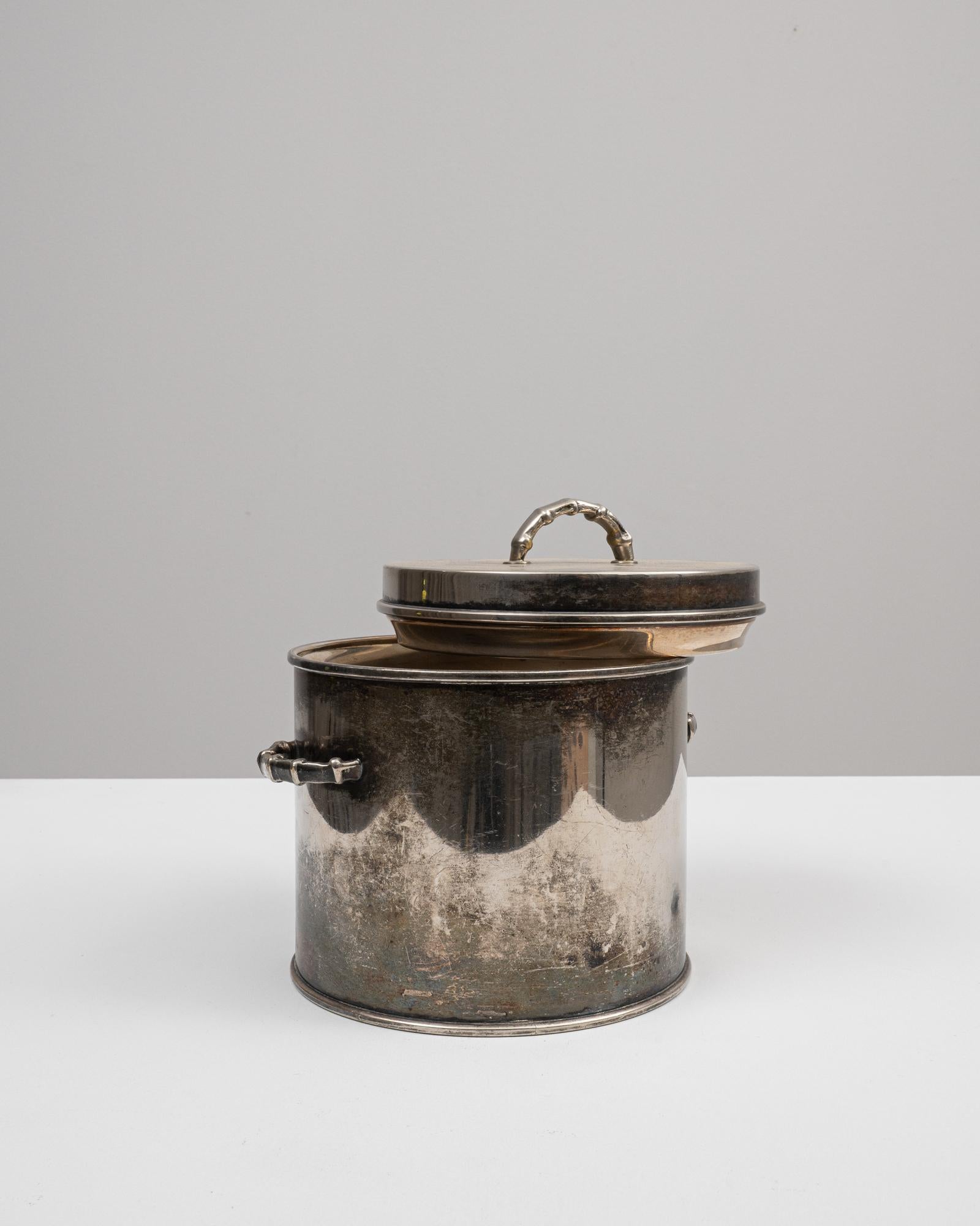 20th Century French Metal Pot With Lid For Sale 4