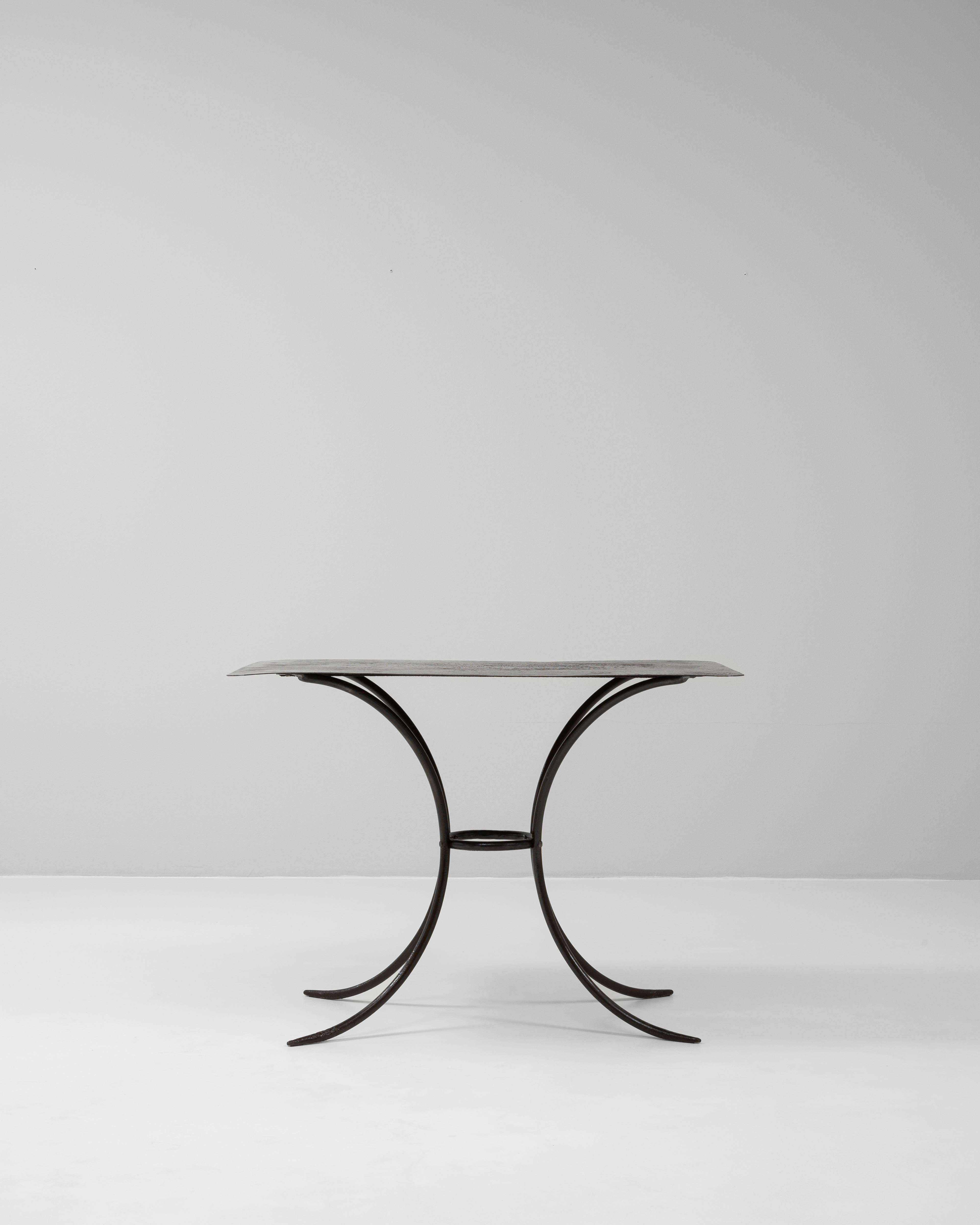 20th Century French Metal Side Table In Good Condition For Sale In High Point, NC