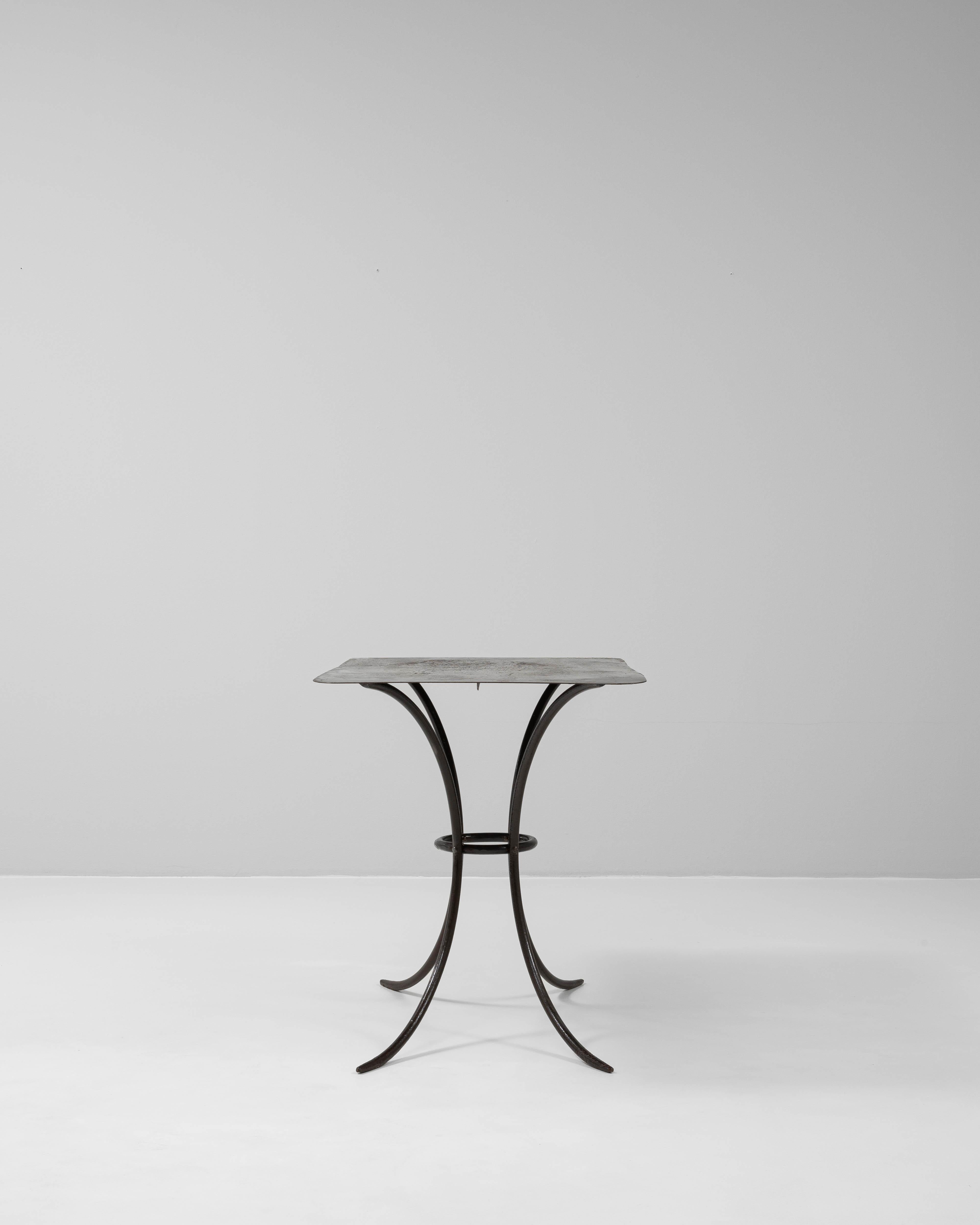 20th Century French Metal Side Table For Sale 2