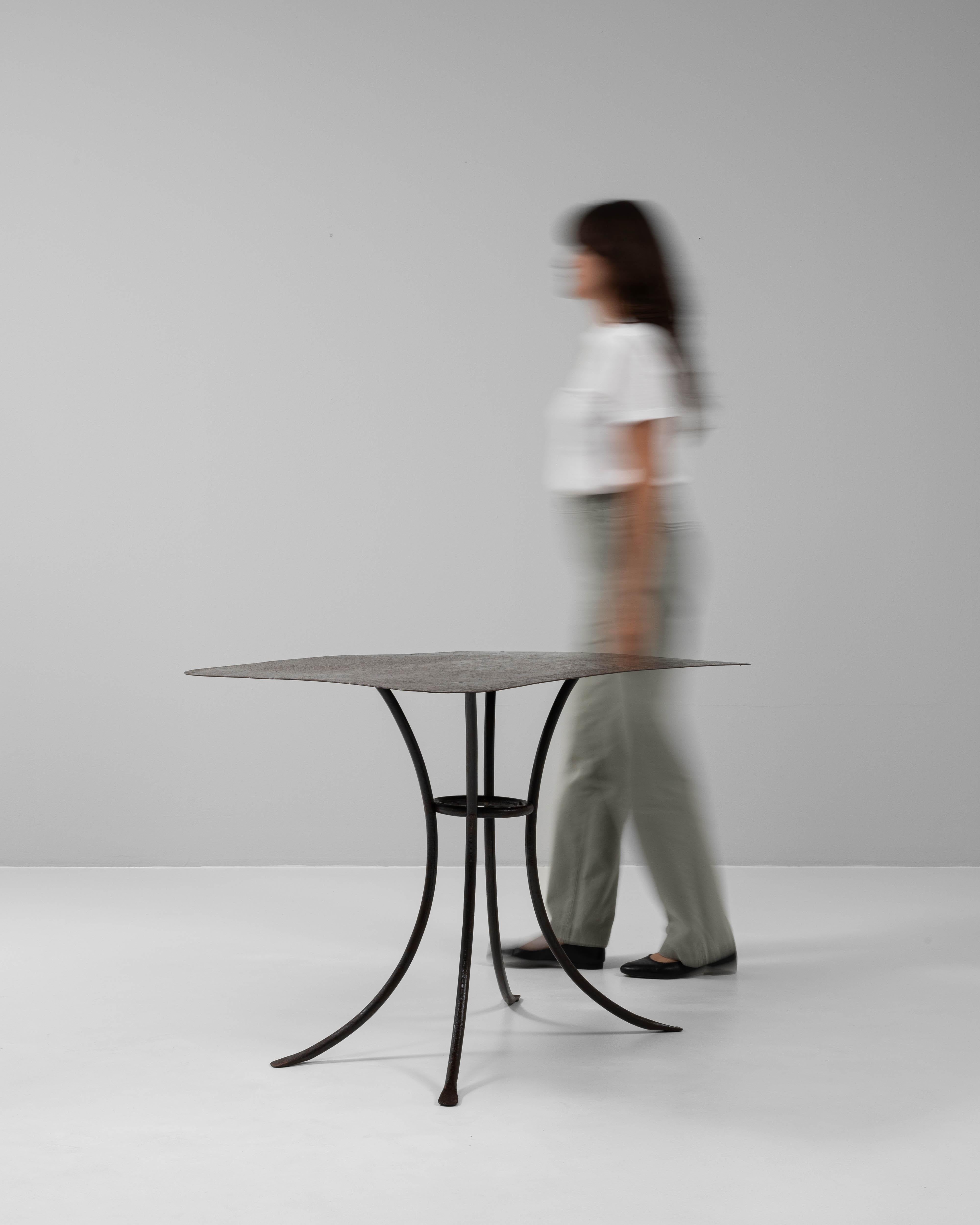 20th Century French Metal Side Table For Sale 3