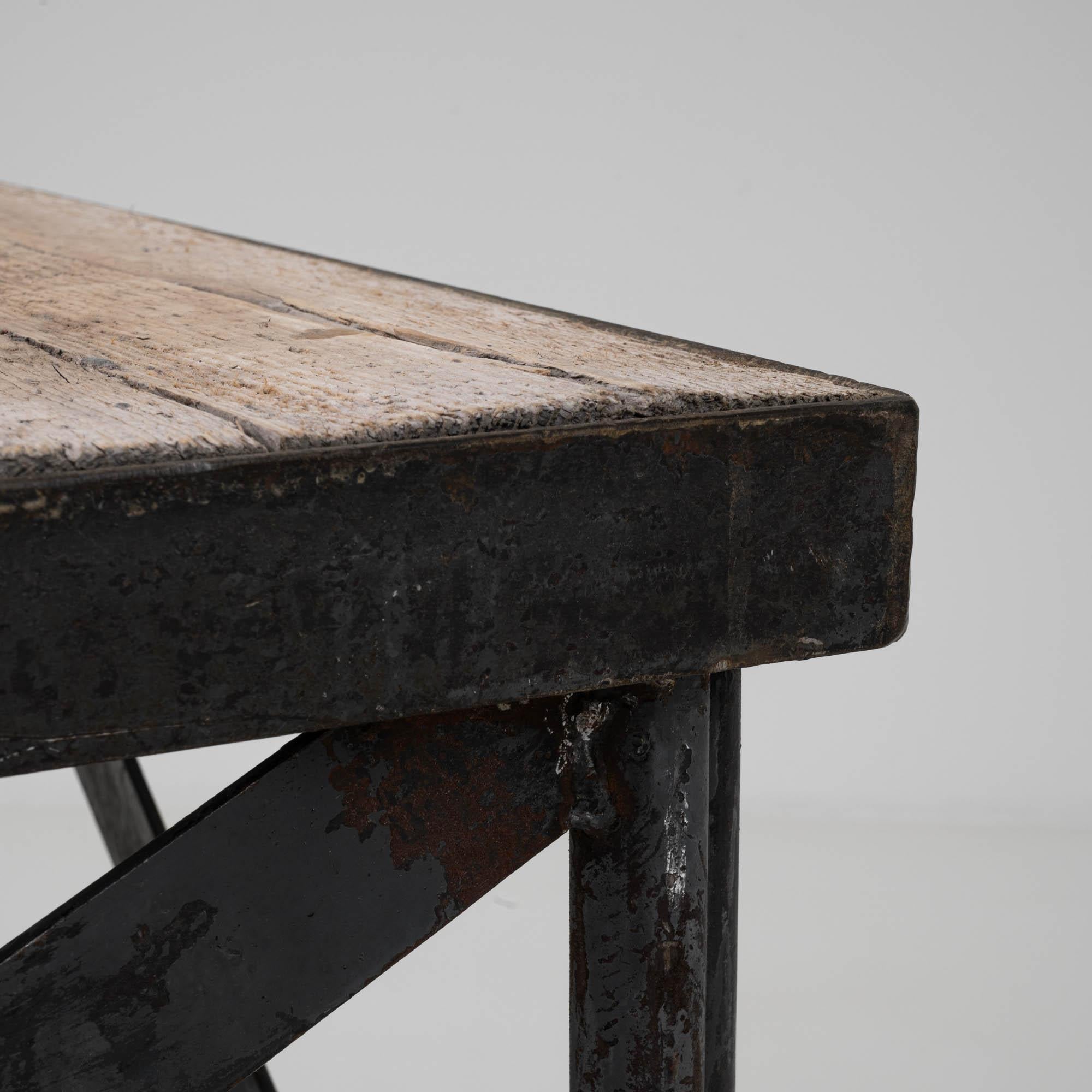20th Century French Metal Side Table With Wooden Top For Sale 4