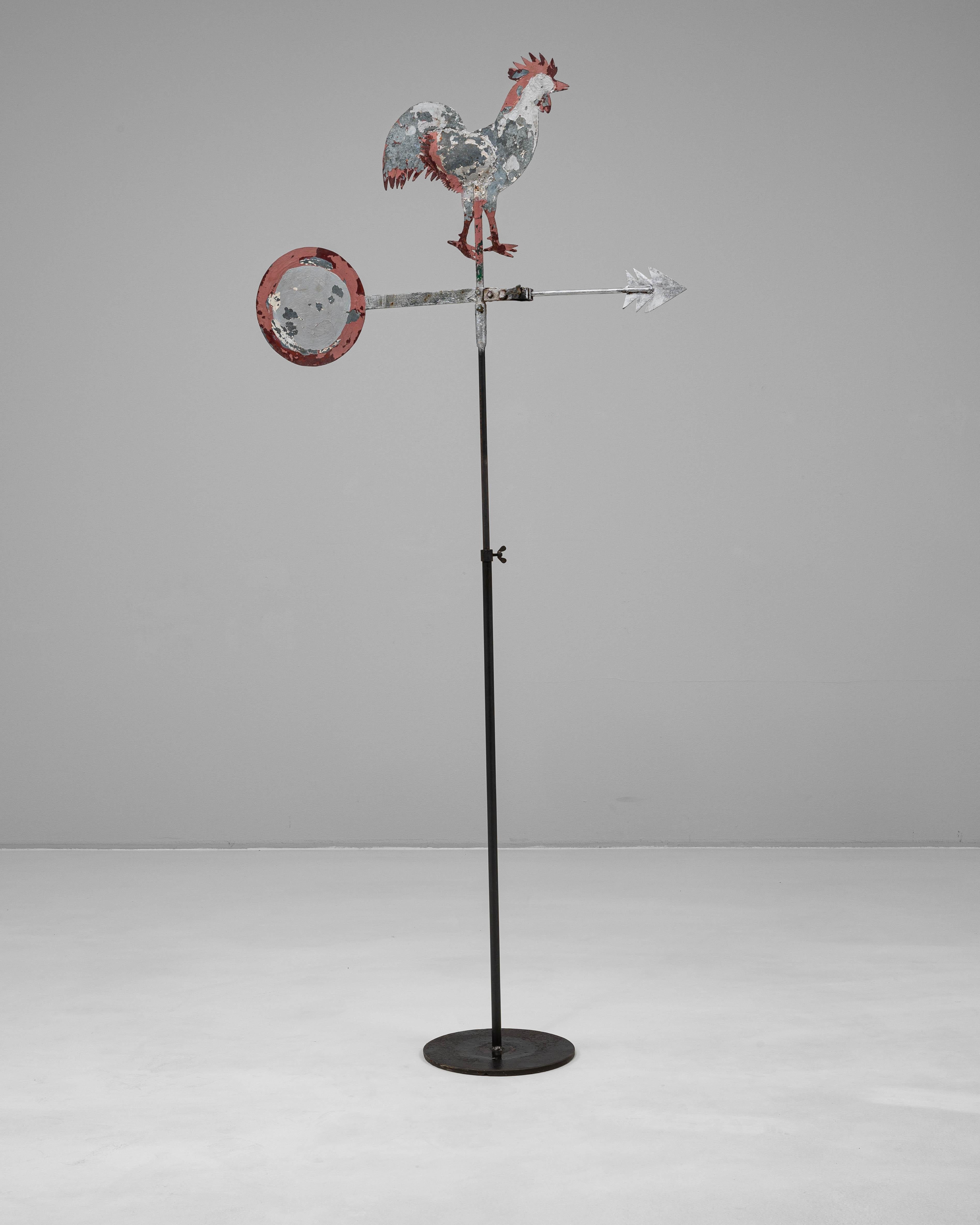 Veleta de metal francesa del siglo XX sobre soporte en venta 1