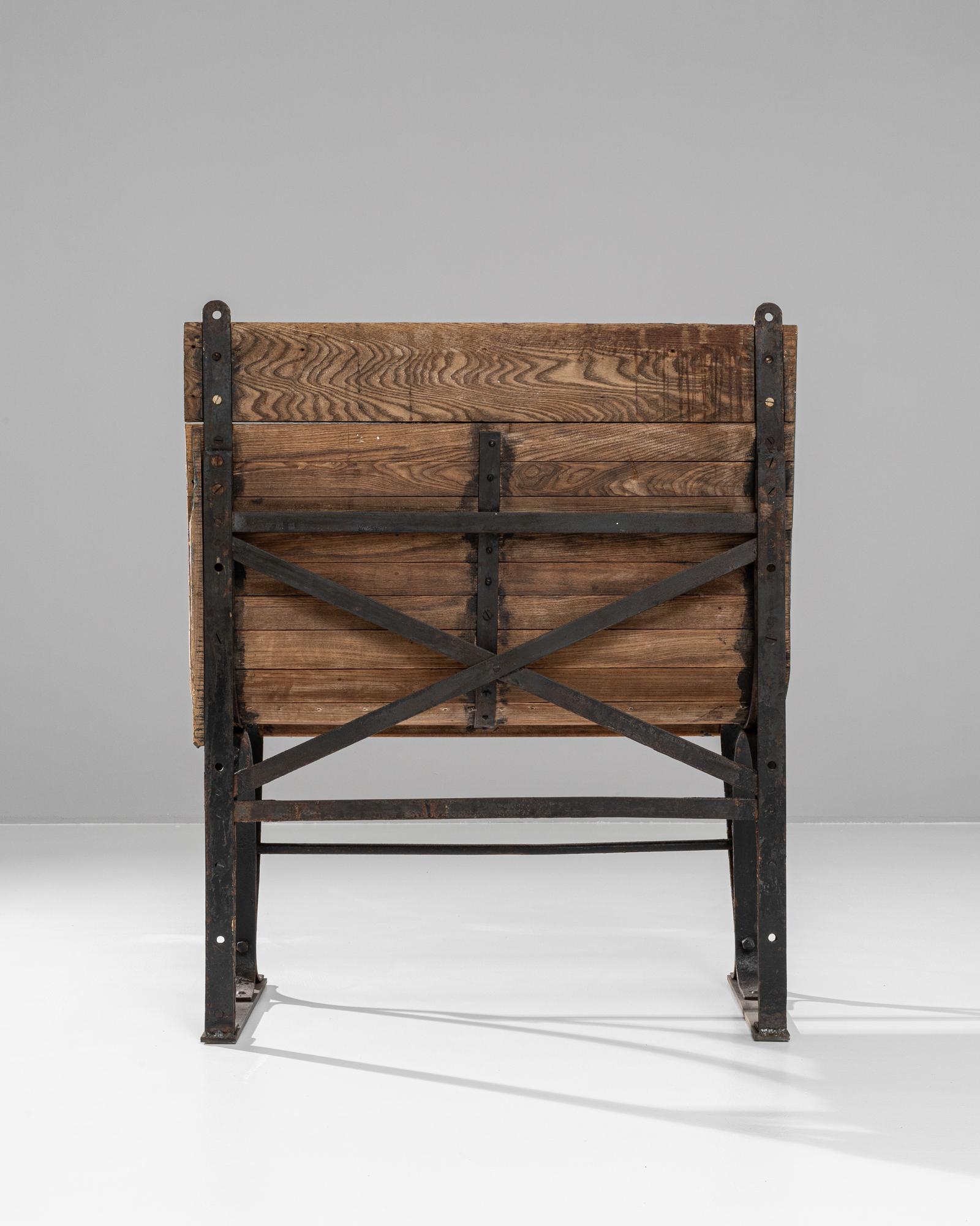 20th Century French Metal & Wooden Bench For Sale 9