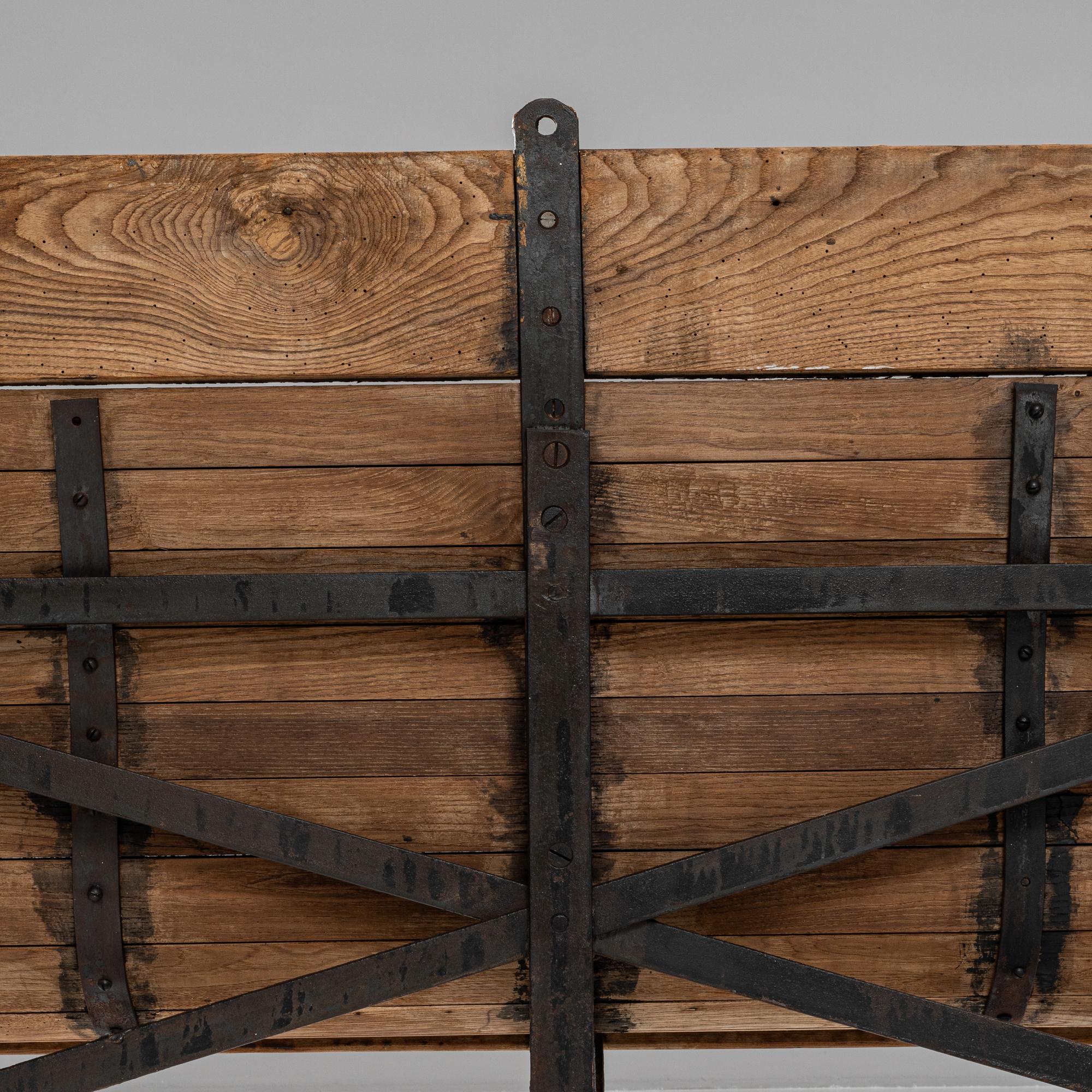 20th Century French Metal & Wooden Bench For Sale 9