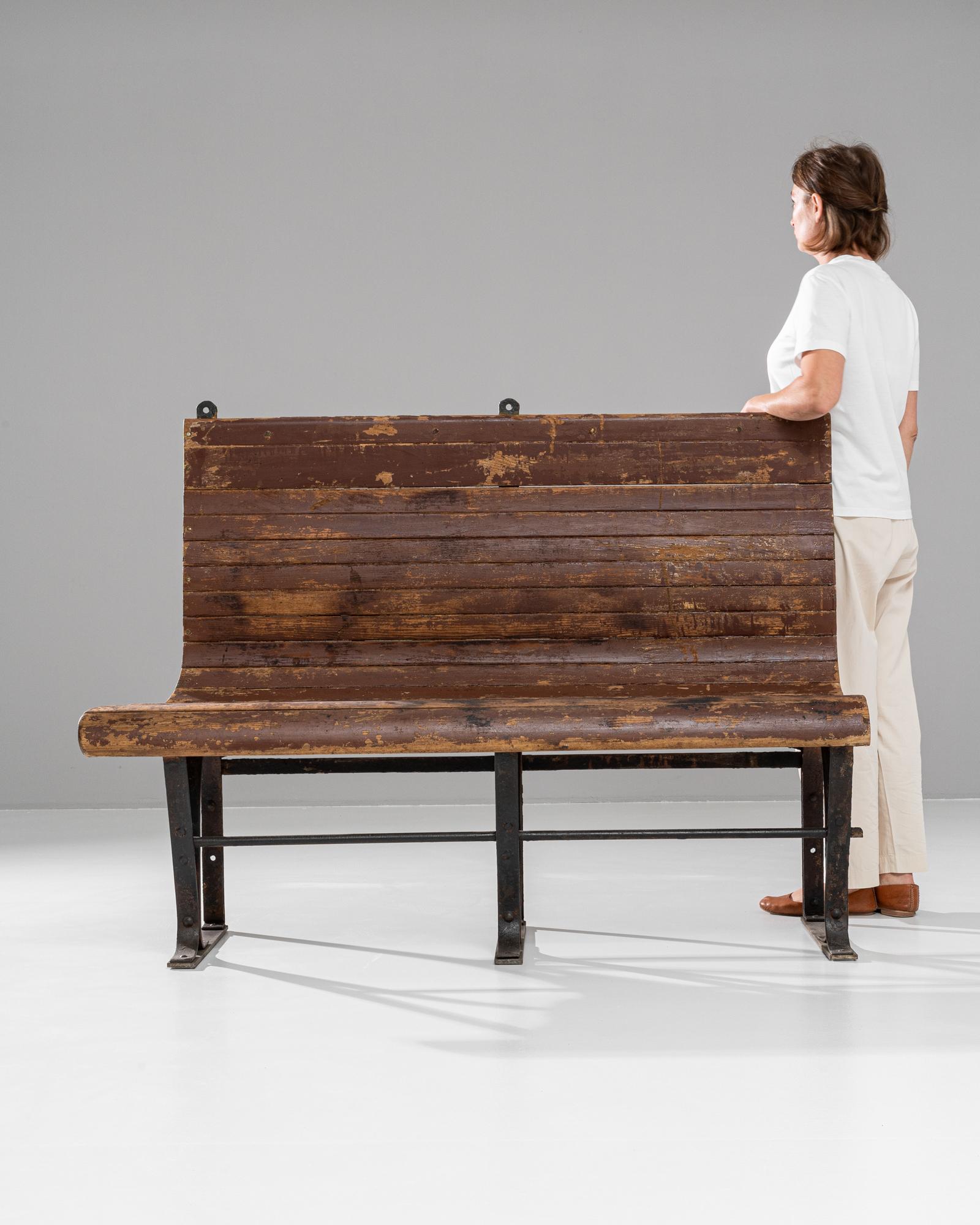 20th Century French Metal & Wooden Bench For Sale 4